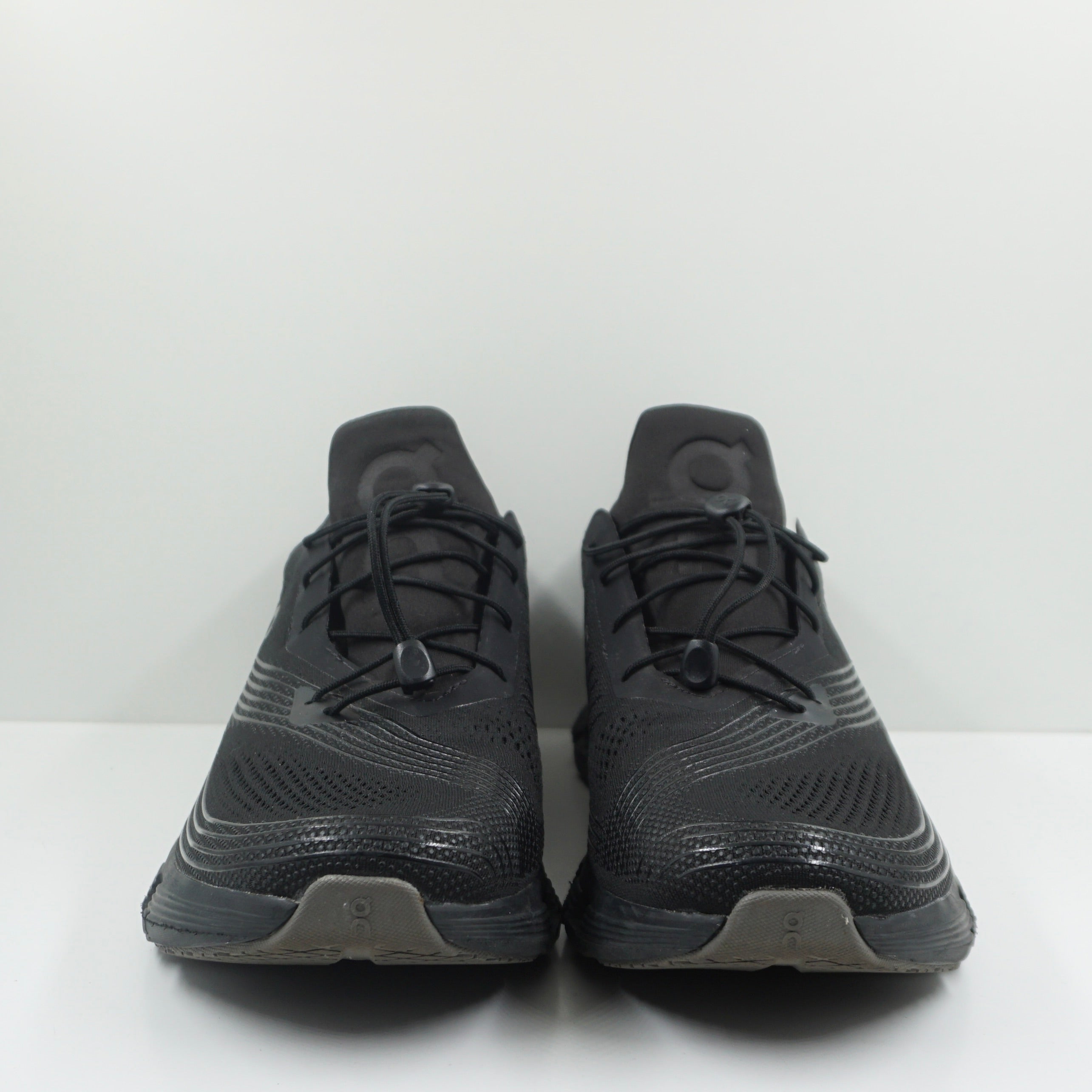 On Running Cloud X Z5 All Black