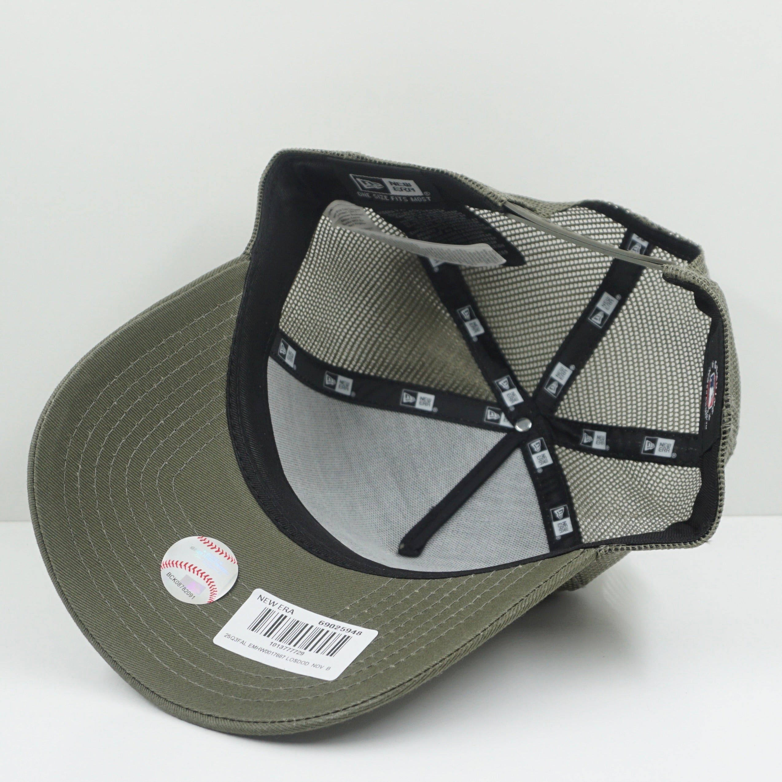 New Era Los Angeles Dodgers Moss Green Snapback Trucker Cap