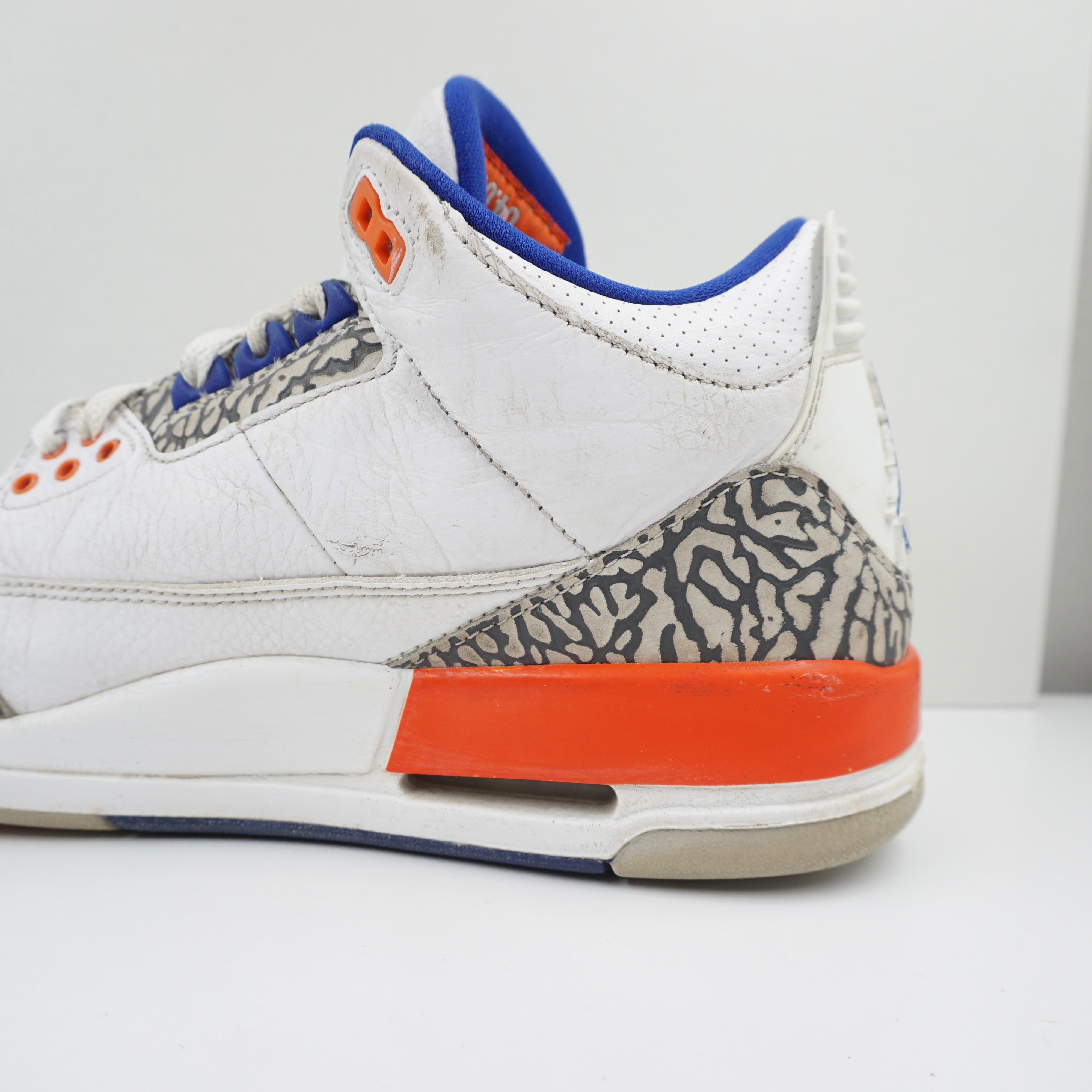 jordan 3's knicks