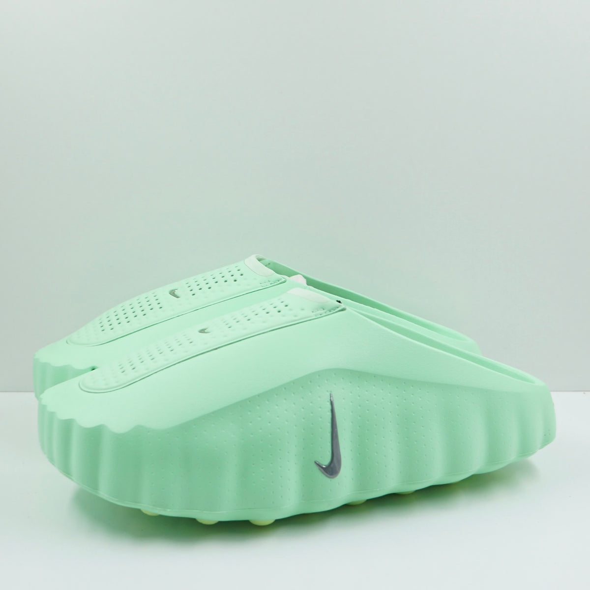 Nike Mind 001 Slide Cucumber Calm