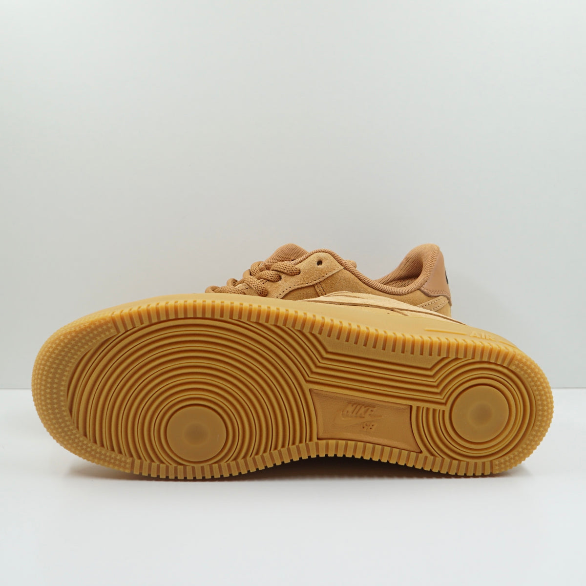 Nike Air Force 1 Low SB Flax