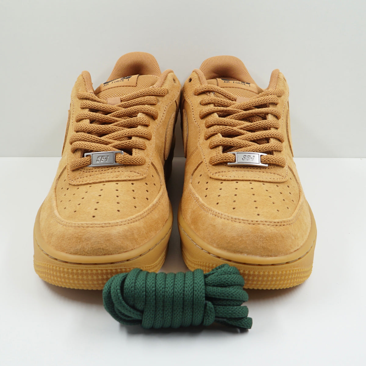 Nike Air Force 1 Low SB Flax