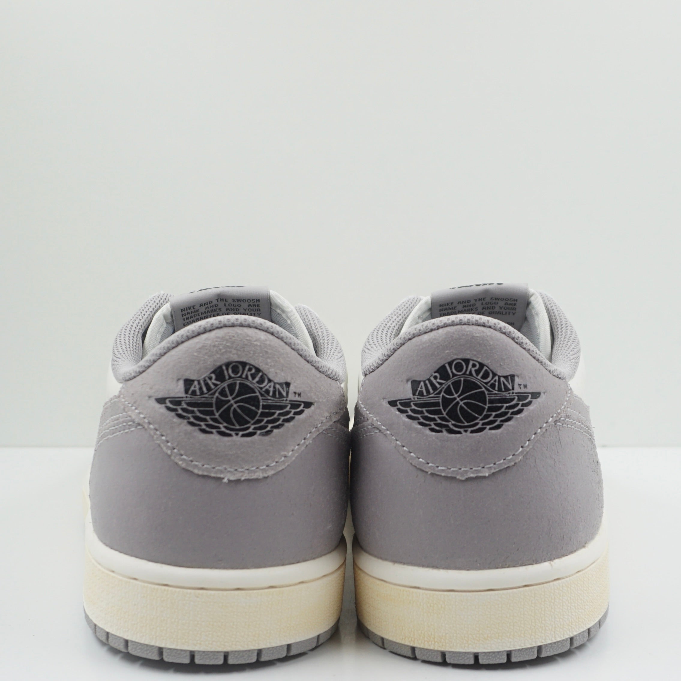 Jordan 1 Retro Low OG Atmosphere Grey