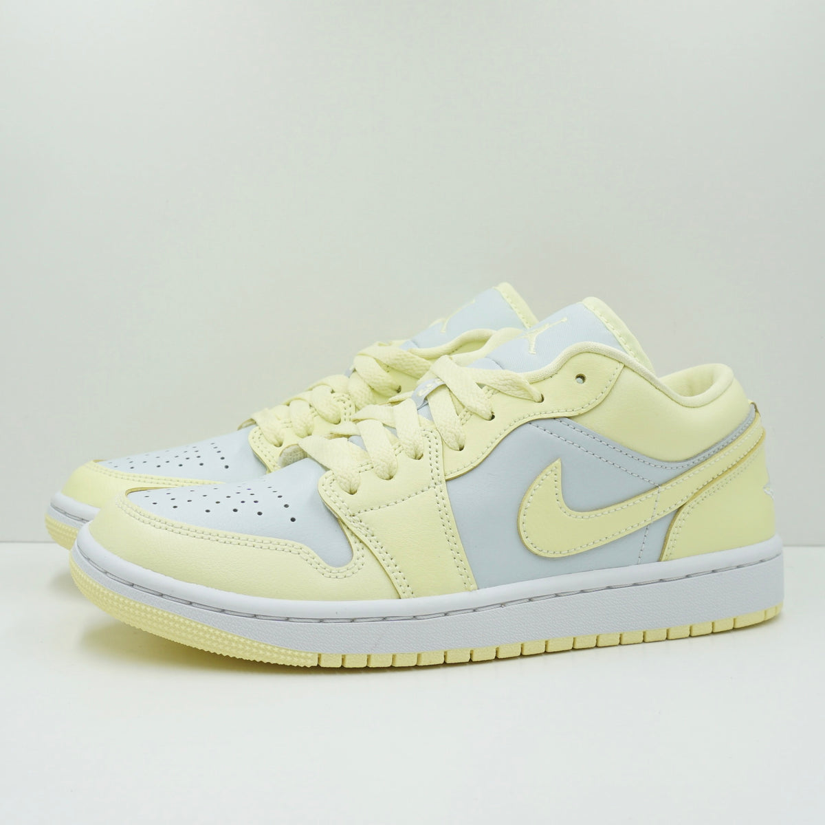 Jordan 1 Low Lemonade (W)