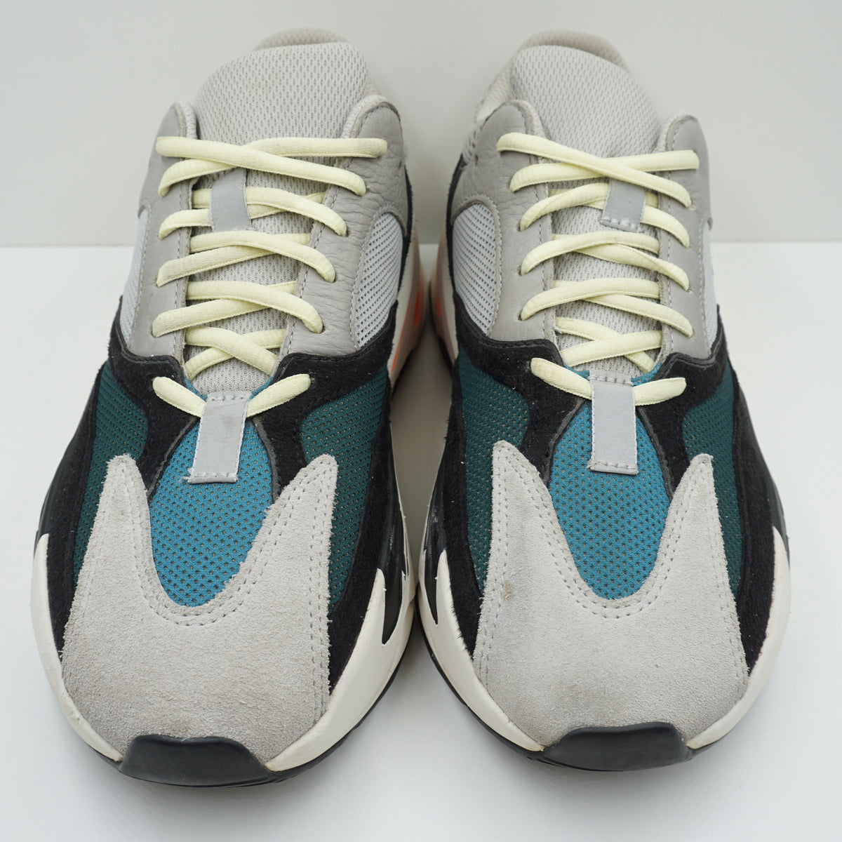 Adidas Yeezy Boost 700 Wave Runner Solid Grey