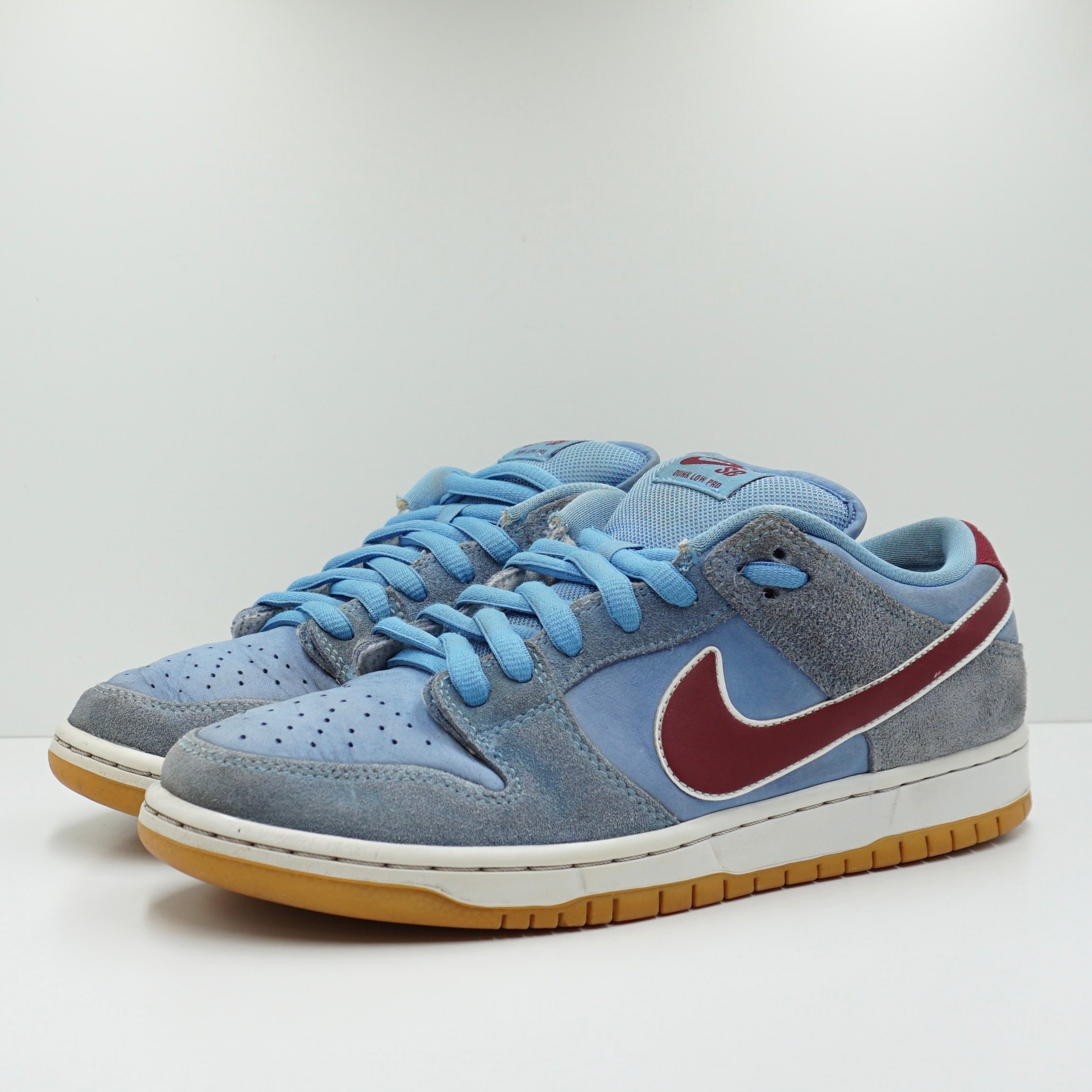 Nike SB Dunk Low Philadelphia Phillies