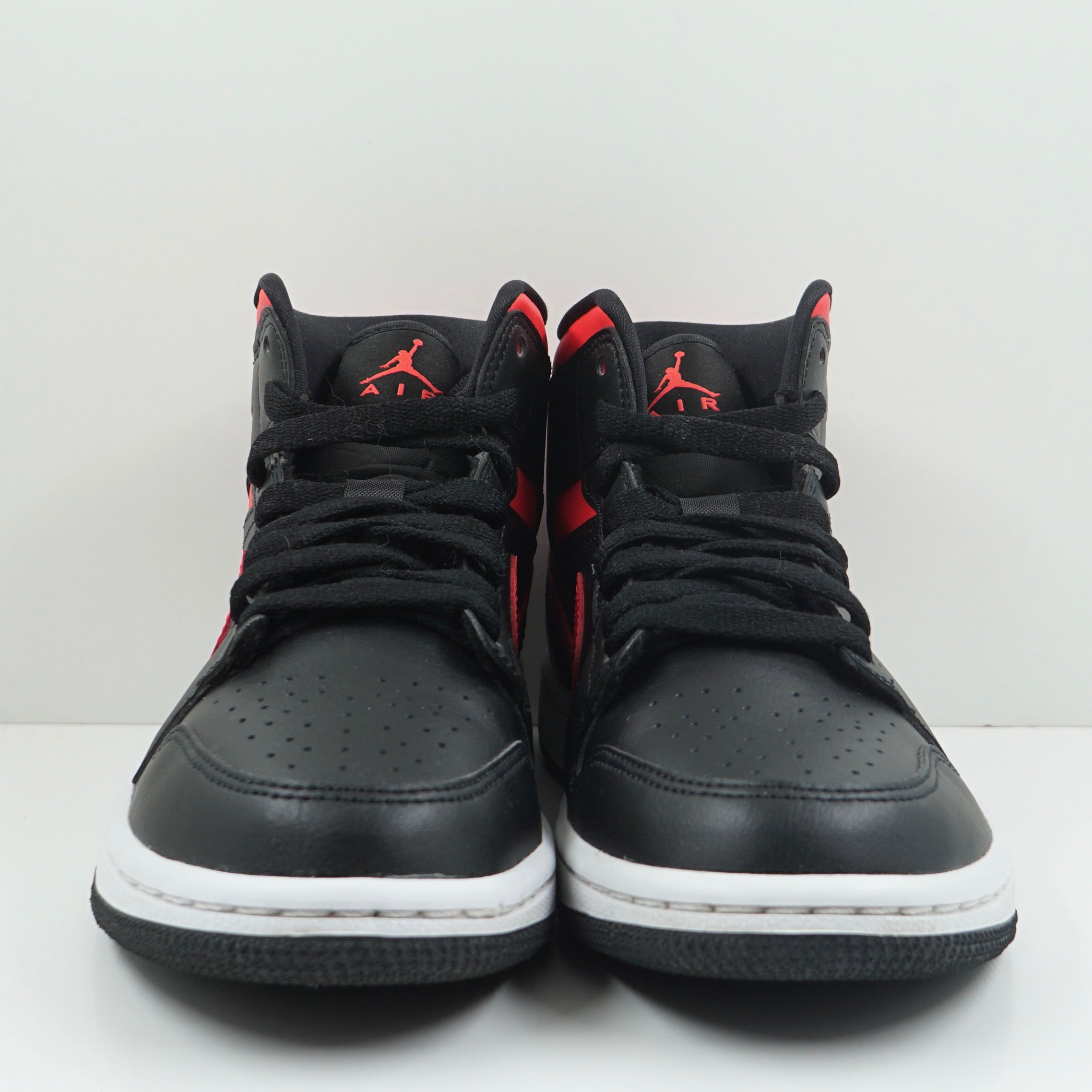 Jordan 1 Mid Black Siren Red (W)