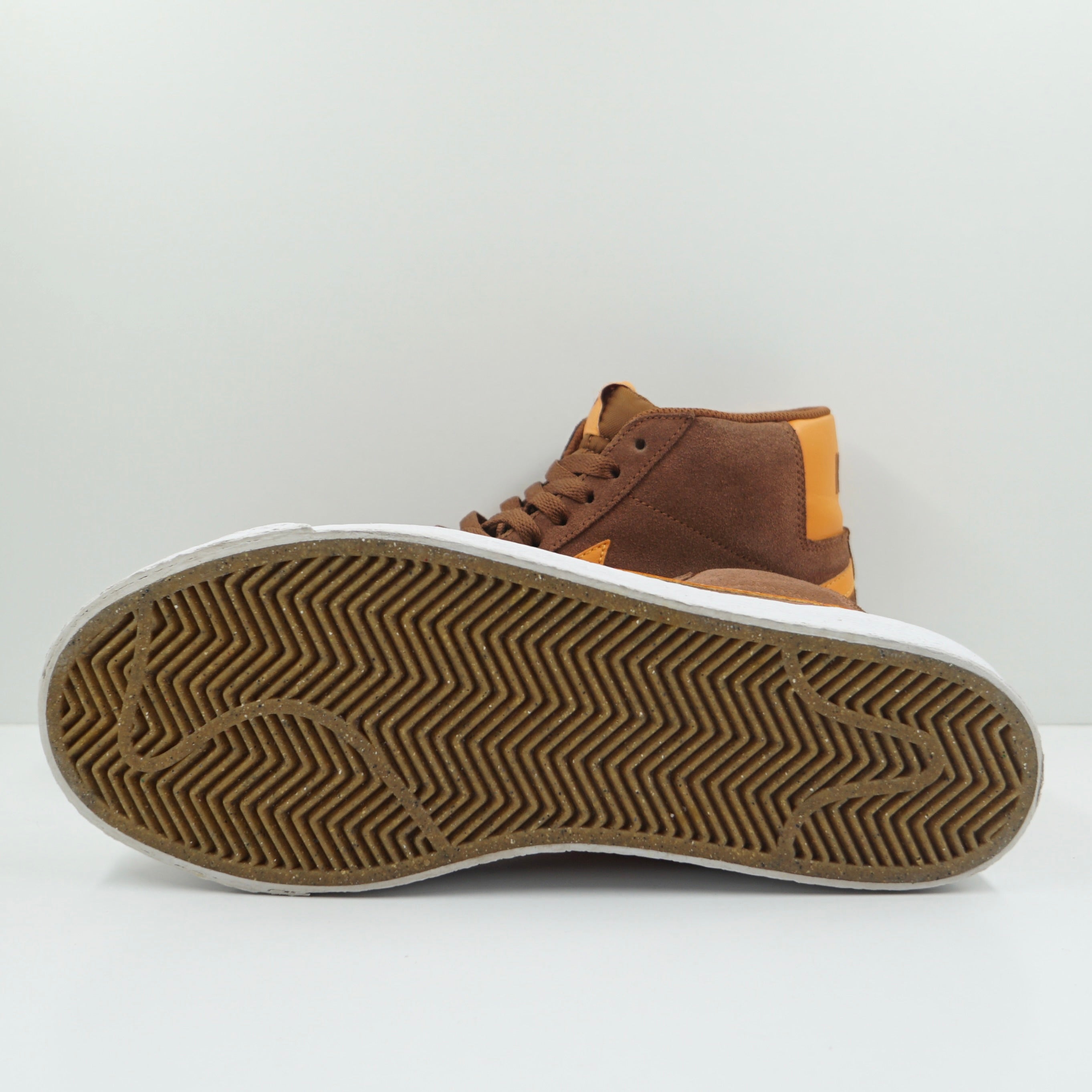 Nike SB Blazer Mid Pecan Light Curry