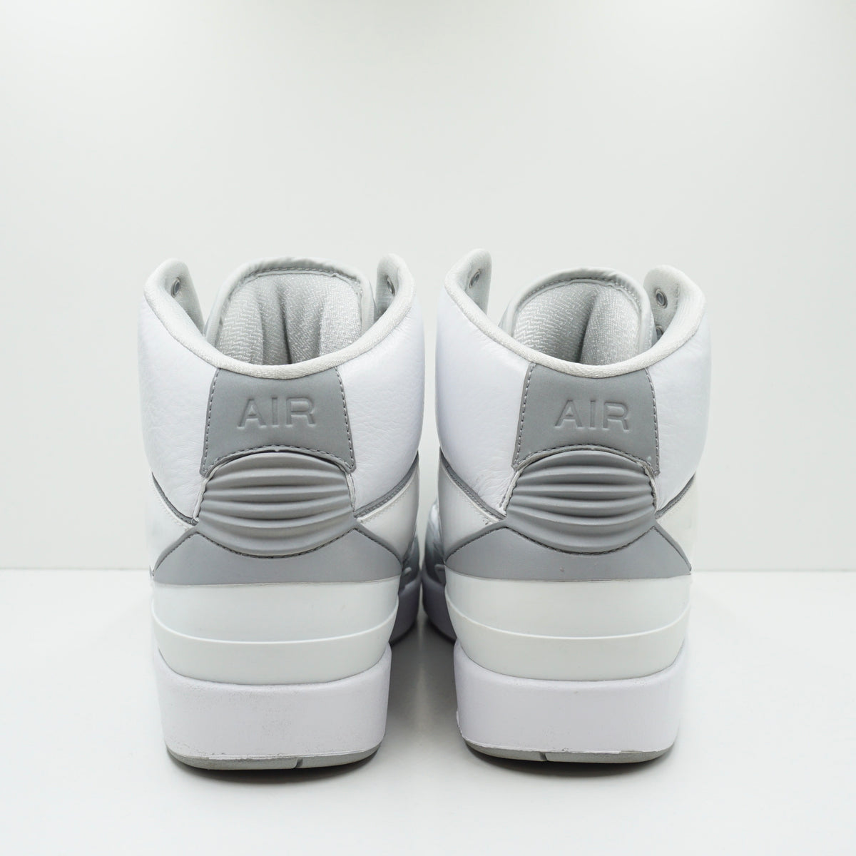 Jordan 2 Retro Silver Anniversary