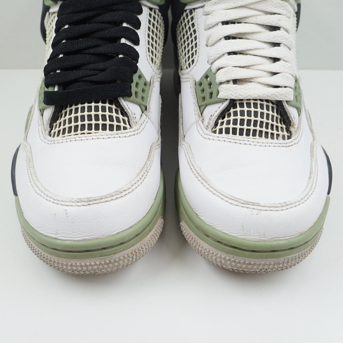 Jordan 4 Retro Seafoam (W)