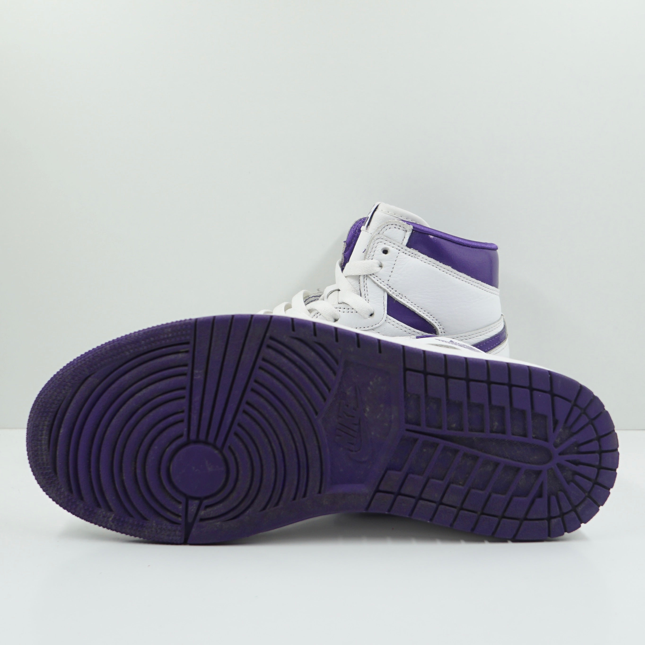 Jordan 1 Retro High Court Purple (W)