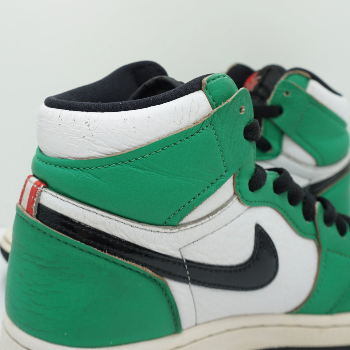 Jordan 1 Retro High Lucky Green (W)