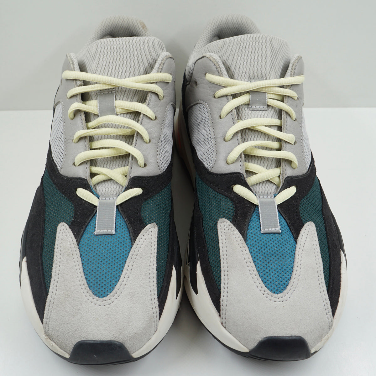 Adidas Yeezy Boost 700 Wave Runner Solid Grey