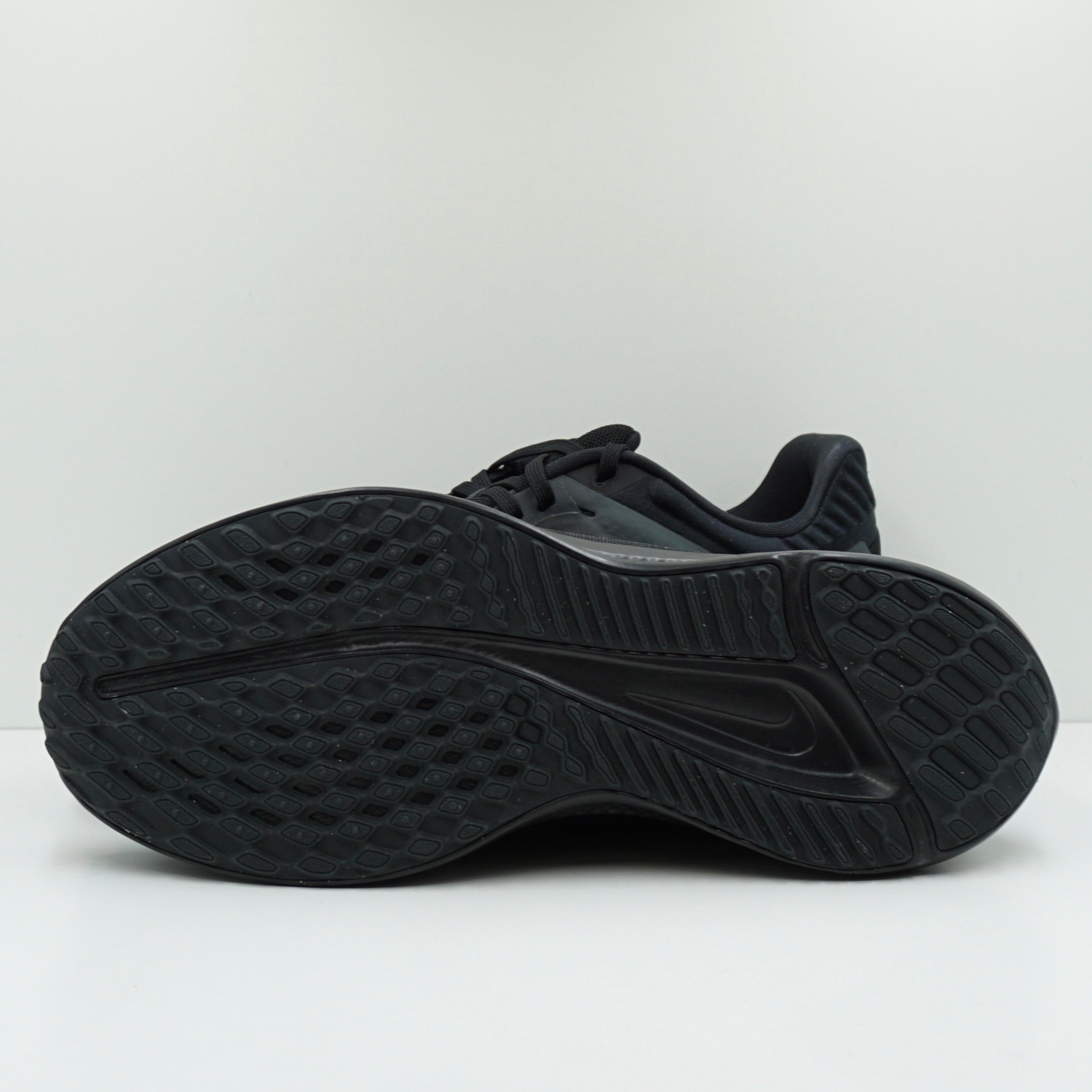 Nike Quest 5 Black Dark Smoke Grey