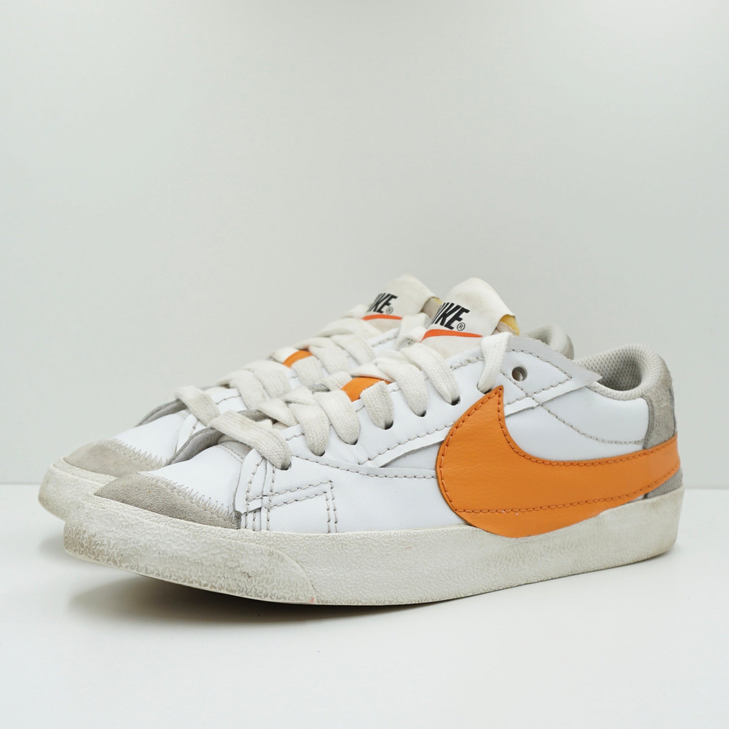 Nike Blazer Low 77 Jumbo White Alpha Orange Sail