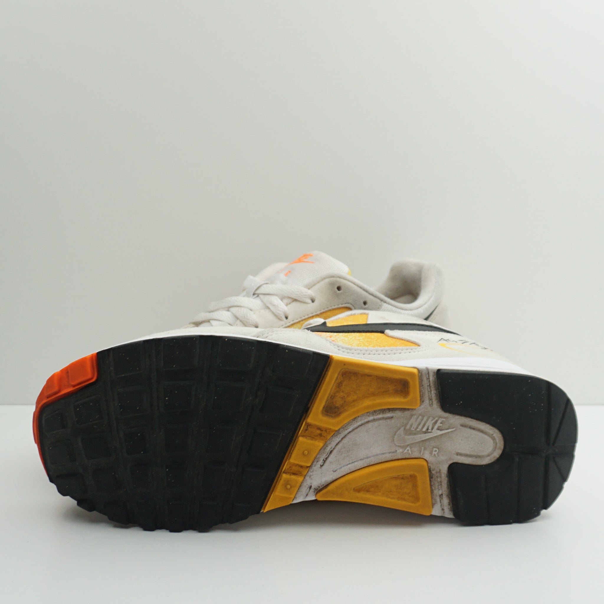 Nike Air Skylon 2 Amarillo