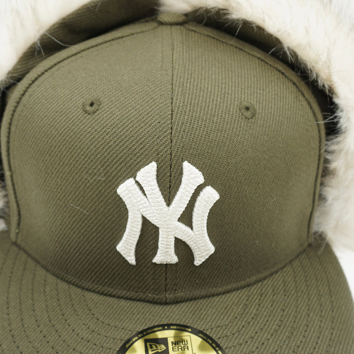New Era New York Yankees Embroidered Logo Green Dogear Winter Fitted Cap