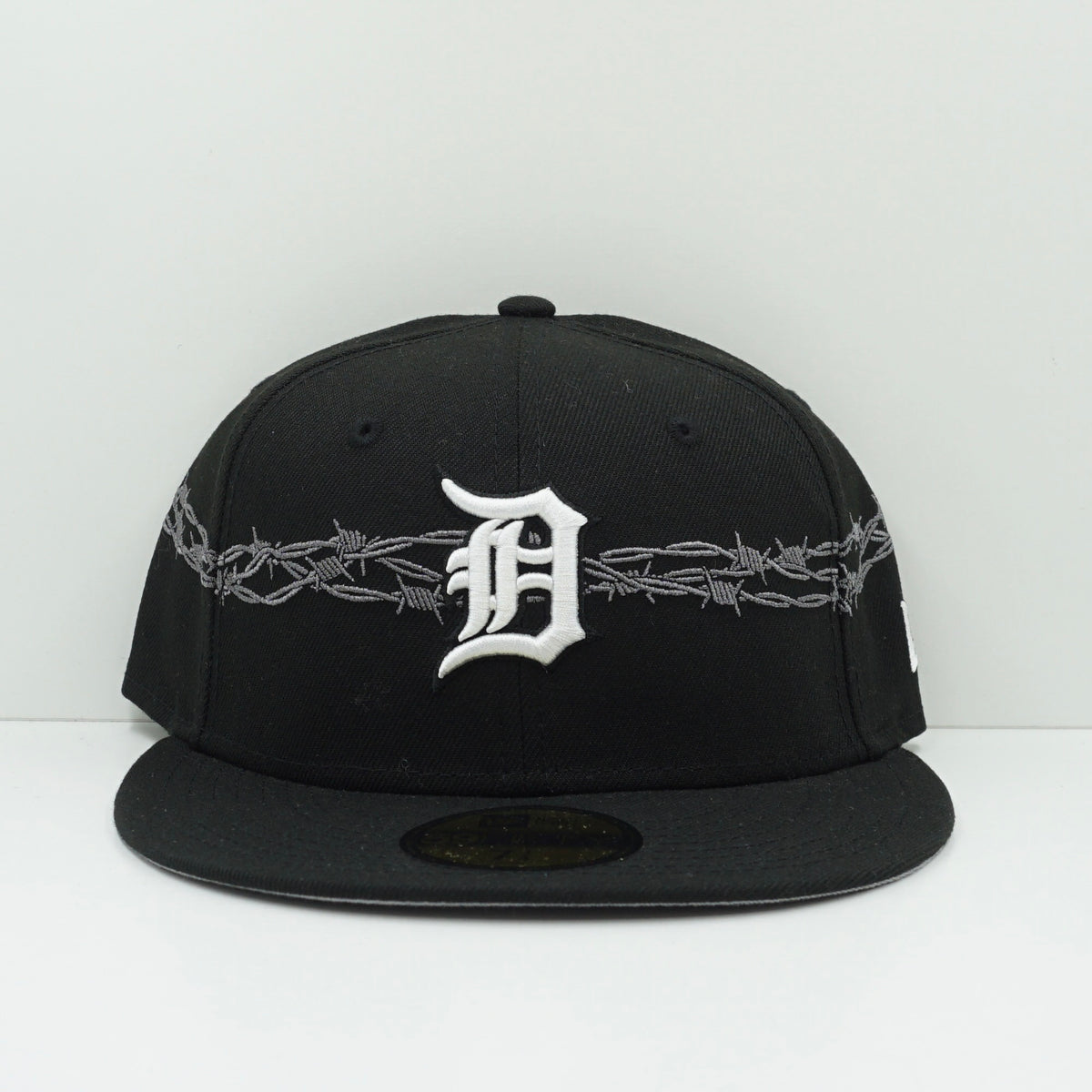 New Era Detroit Tigers Barbwire Black Fitted Cap