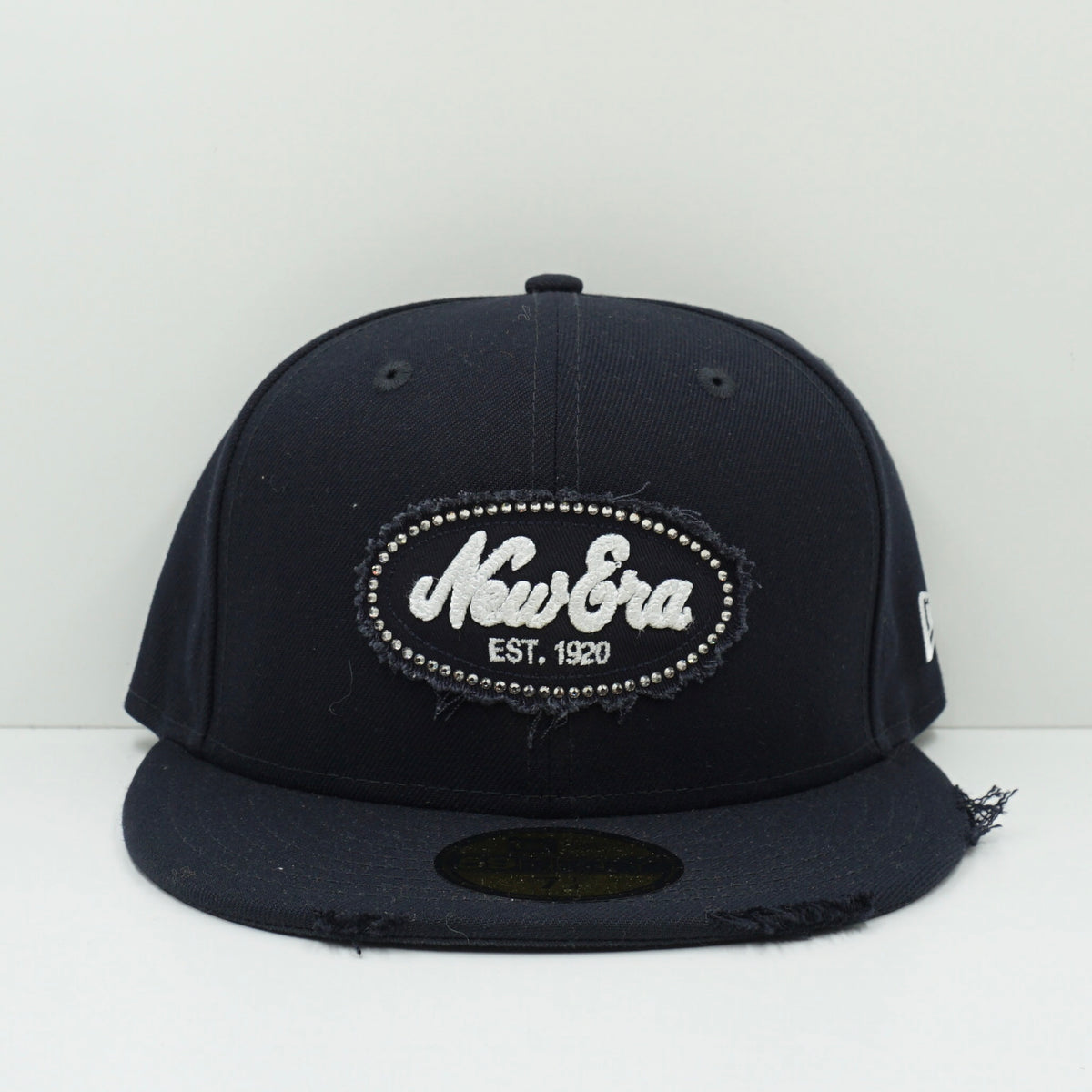 New Era Gem Patch Distressed Navy Fitted Cap