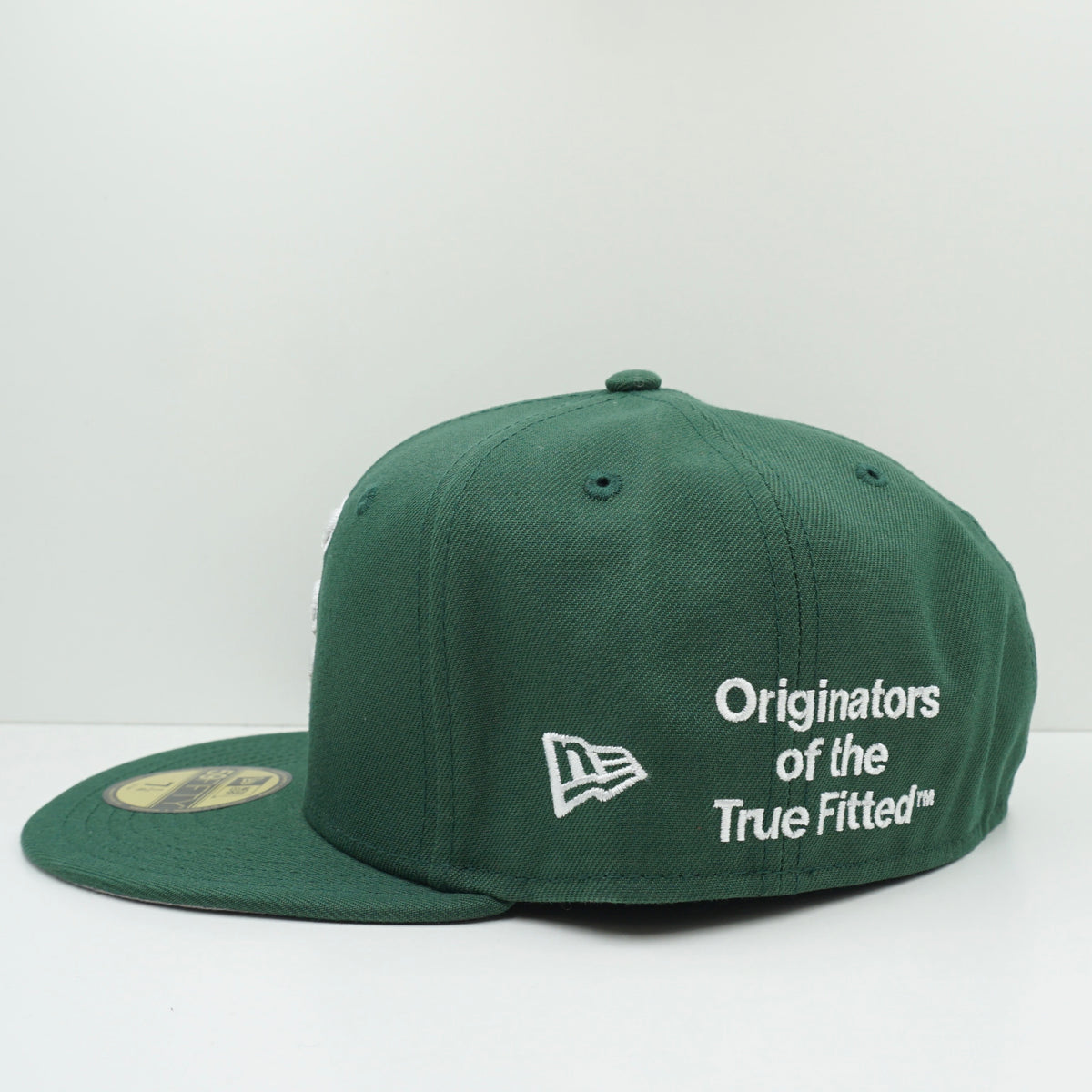 New Era Heritage Script Green Fitted Cap
