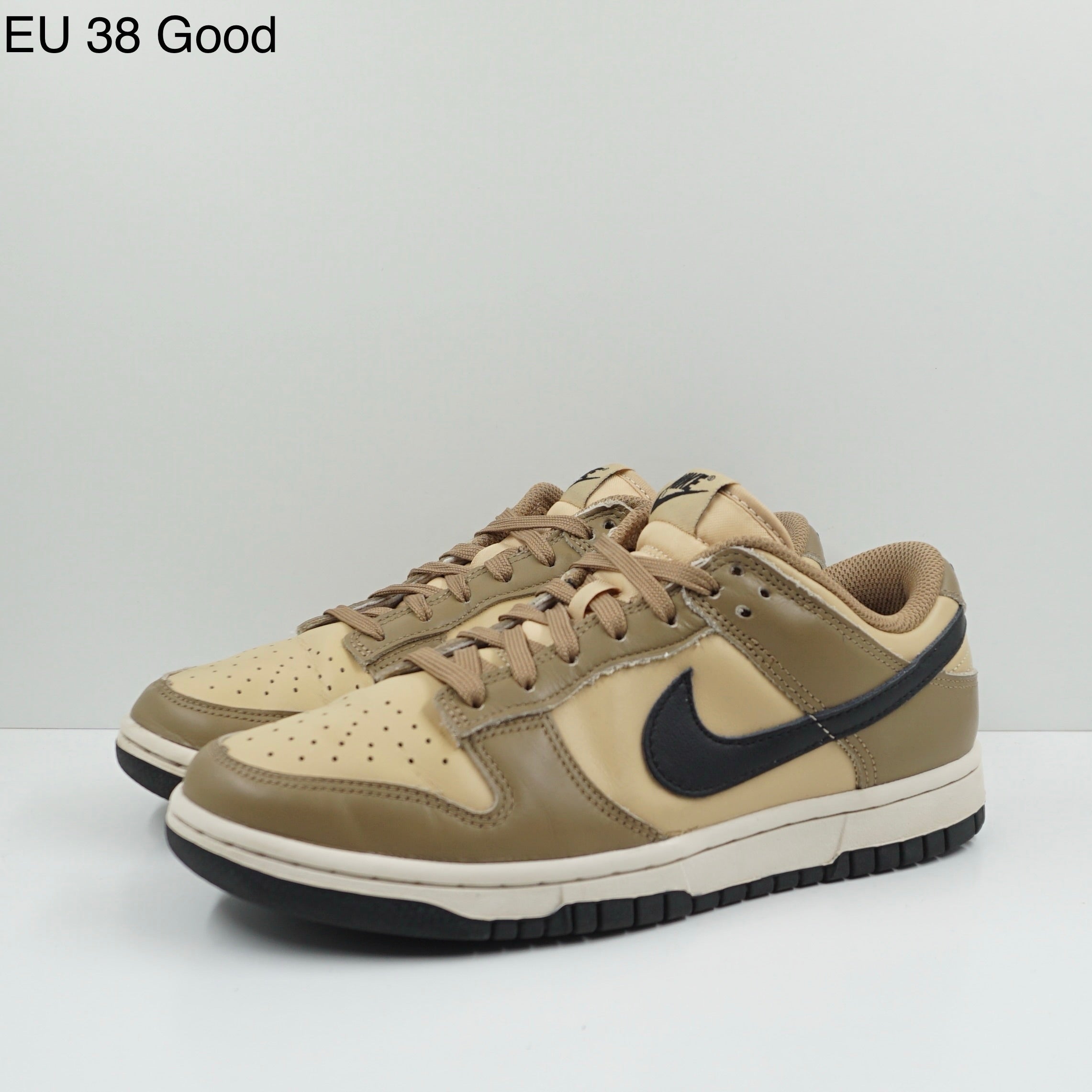 Nike Dunk Low Dark Driftwood (W)