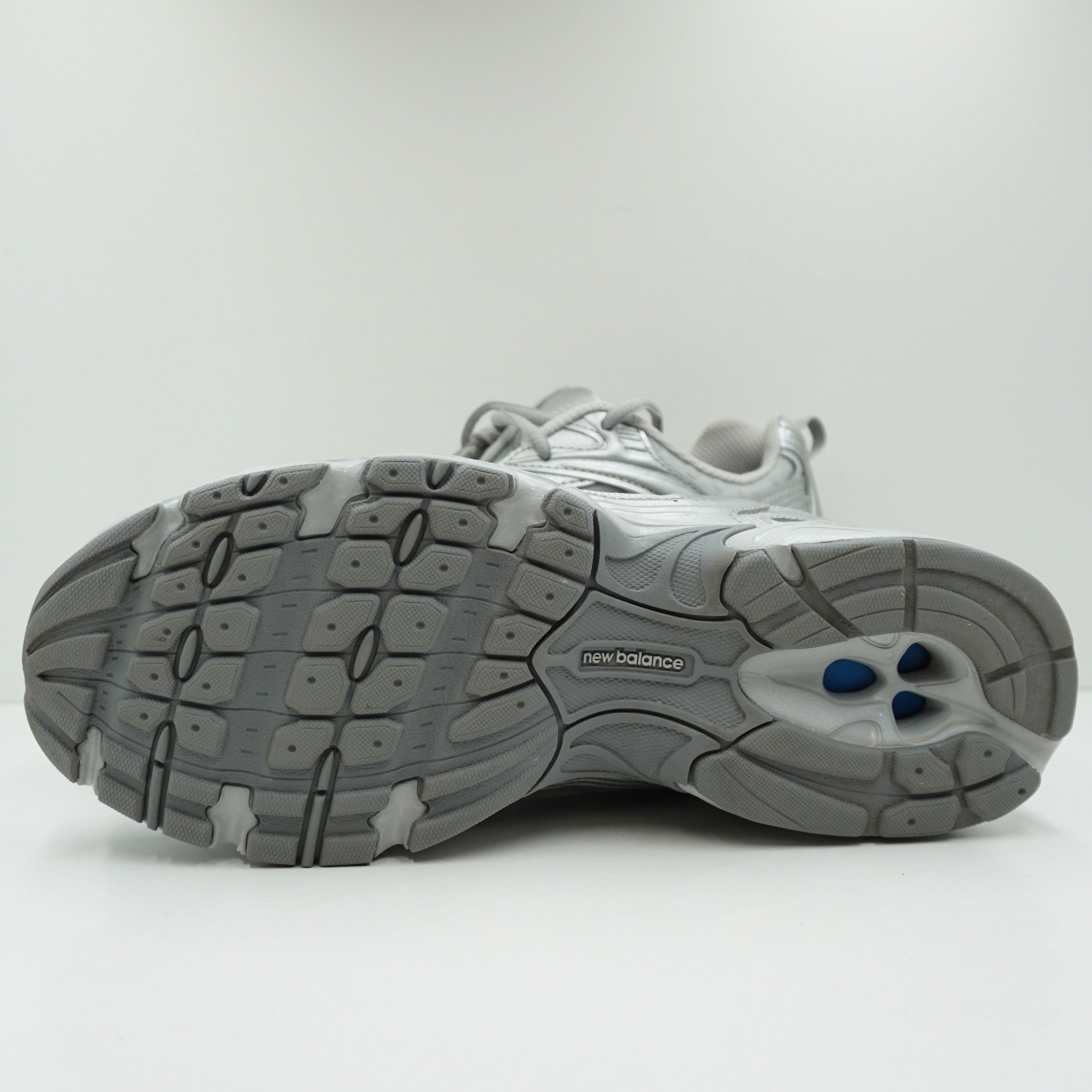 New Balance 530 Silver Metallic Raincloud Polka Dots
