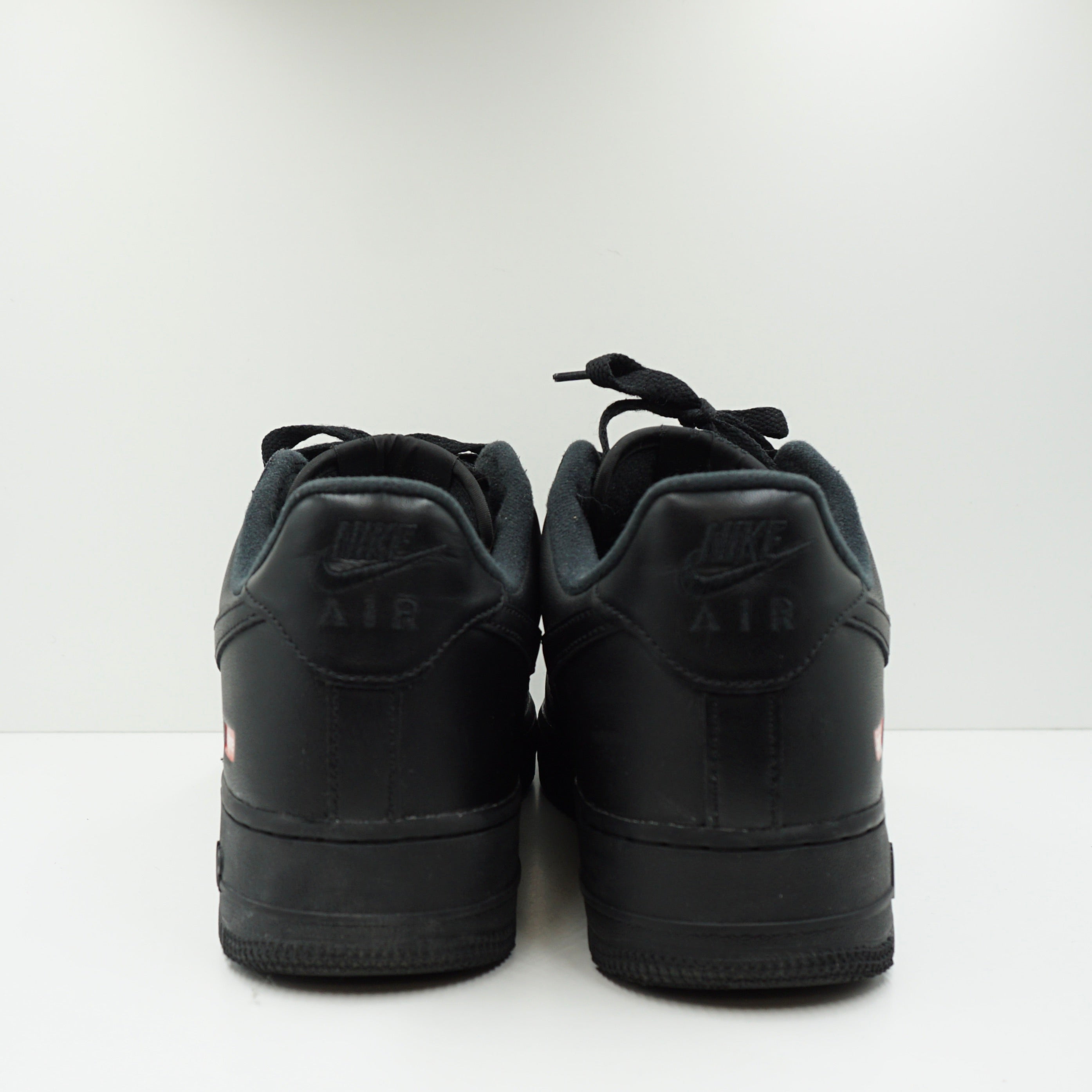 Nike Air Force 1 Low Supreme Black