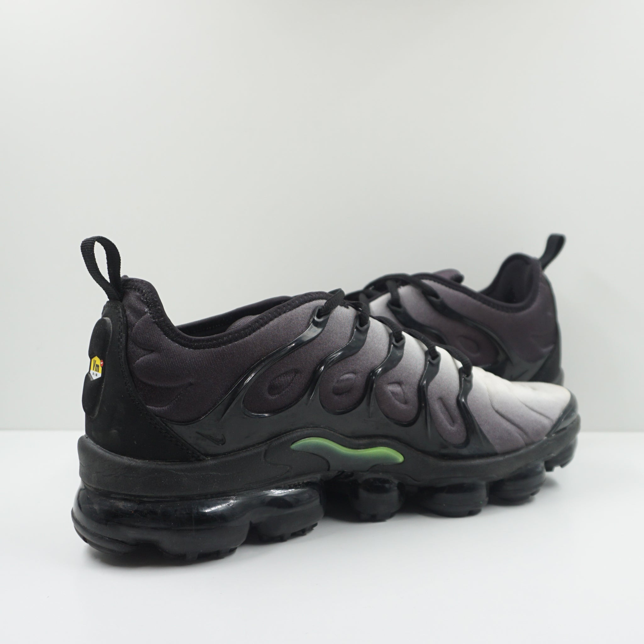 Nike Air VaporMax Plus Black Volt