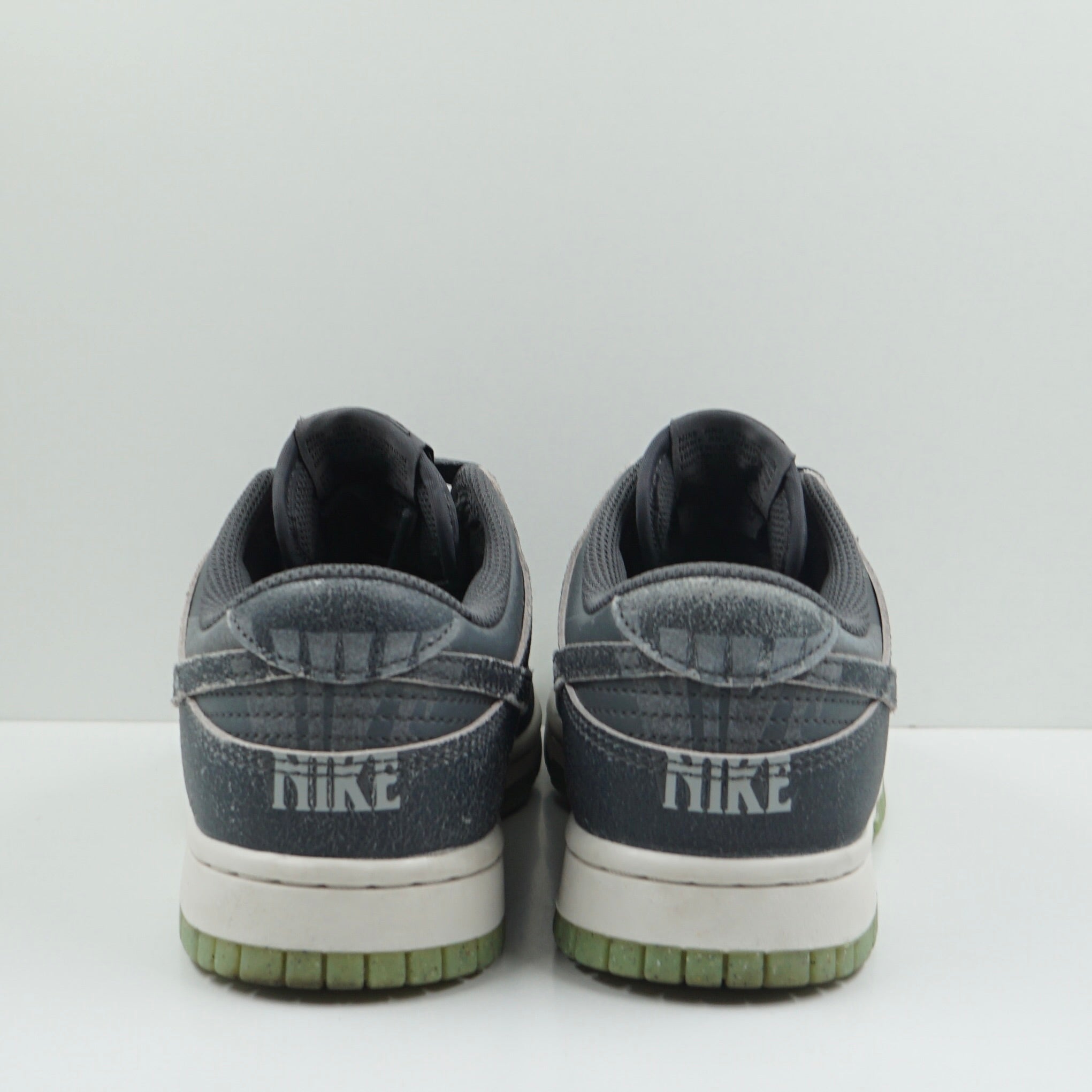 Nike Dunk Low Halloween Grey (2022) (GS)