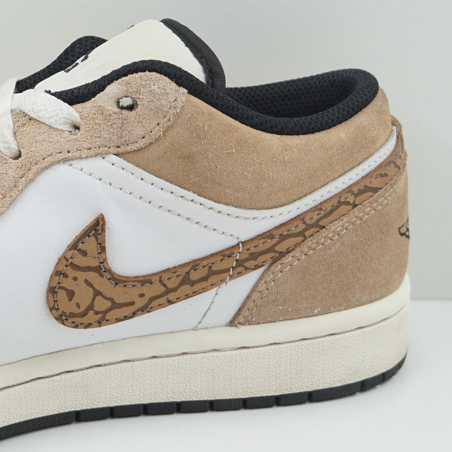 Jordan 1 Low SE Brown Elephant
