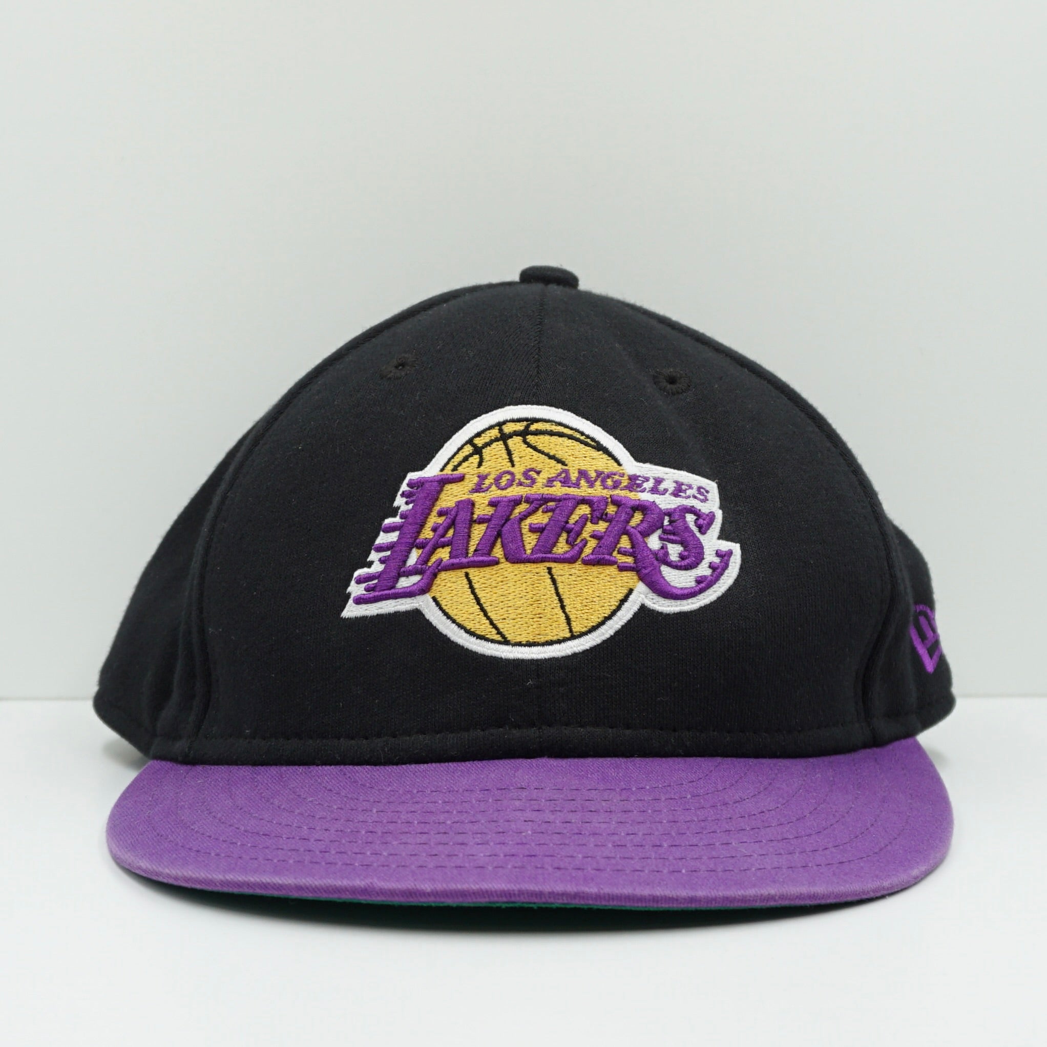 New Era NBA Lakers Black Purple Brim Fitted Cap