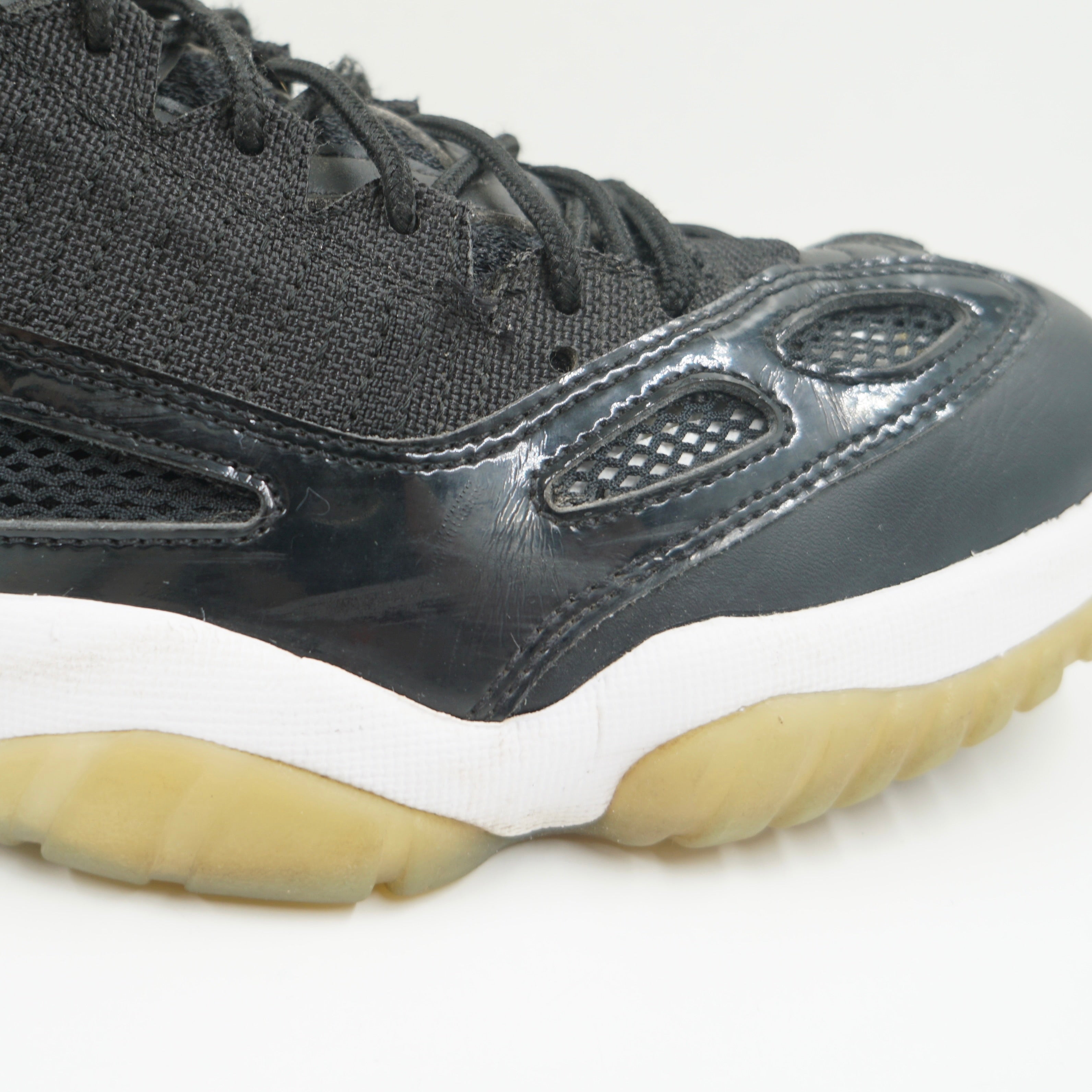Jordan 11 Retro Low IE Space Jam
