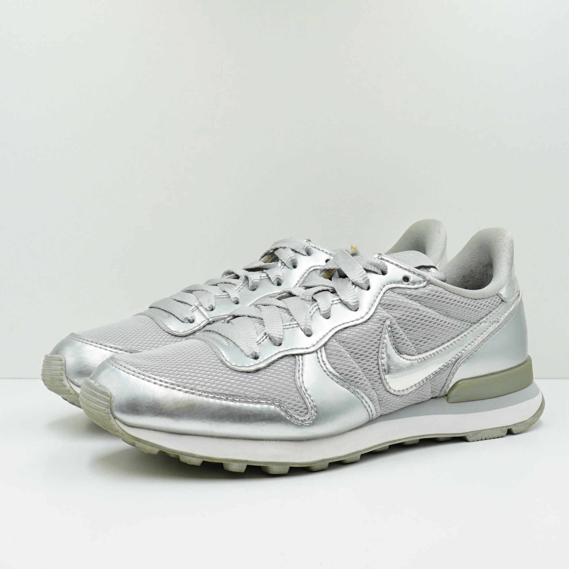 Nike Internationalist Premium Metallic Silver (W)