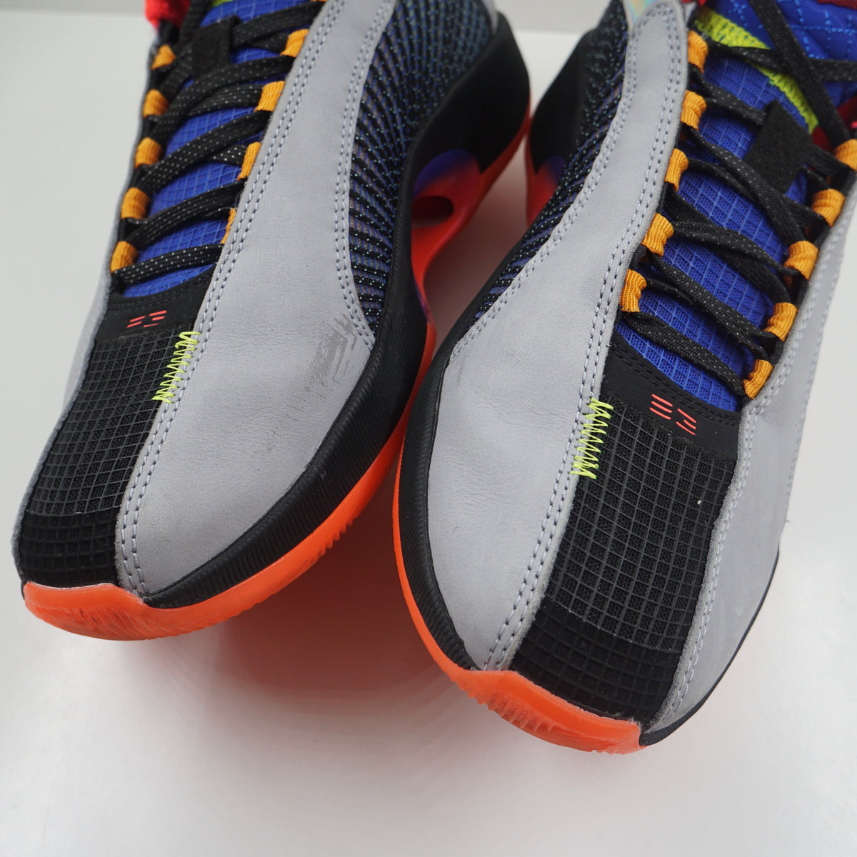 Jordan XXXV Center of Gravity