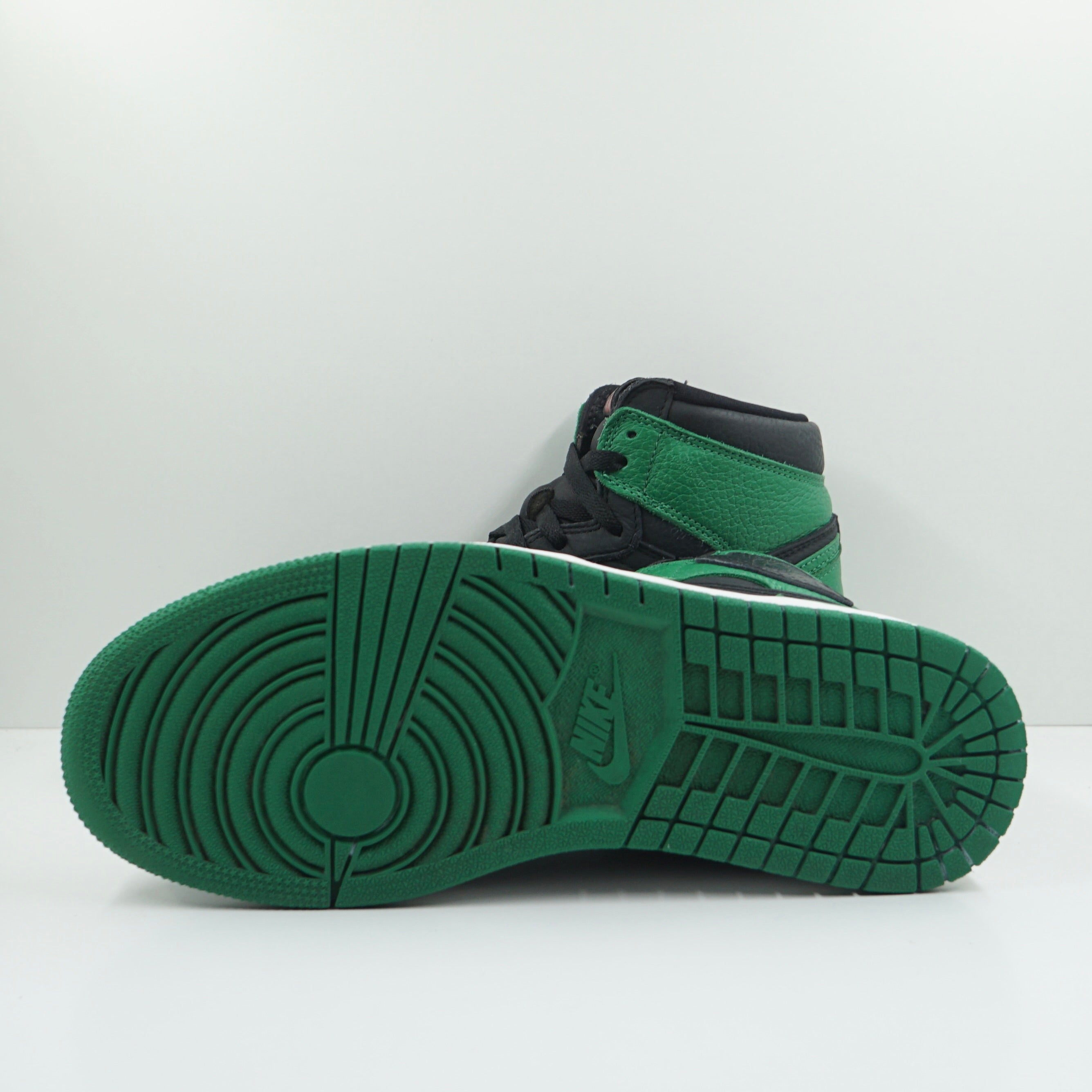 Jordan 1 Retro High Pine Green Black