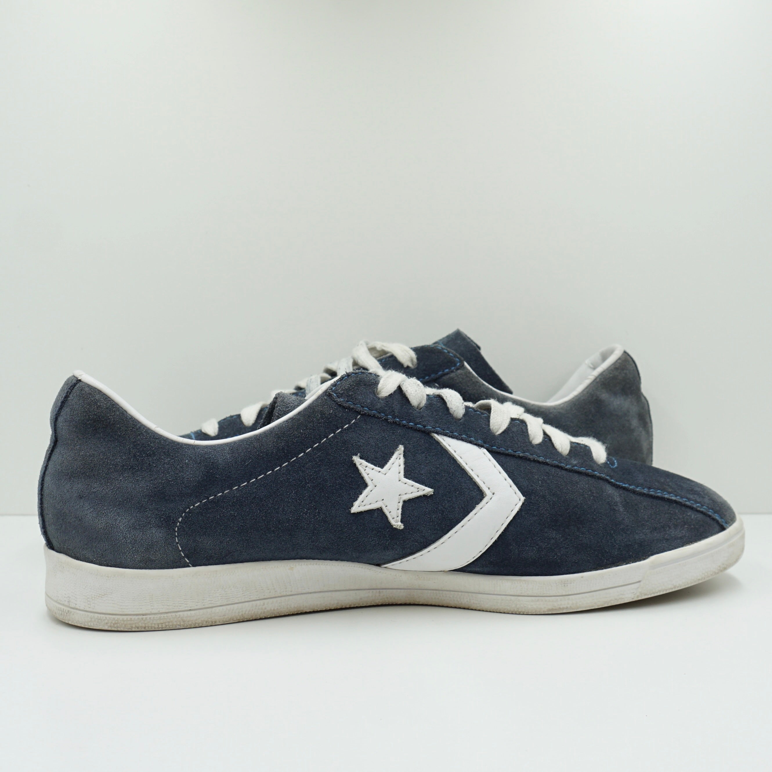 Converse Classic Low Navy Blue