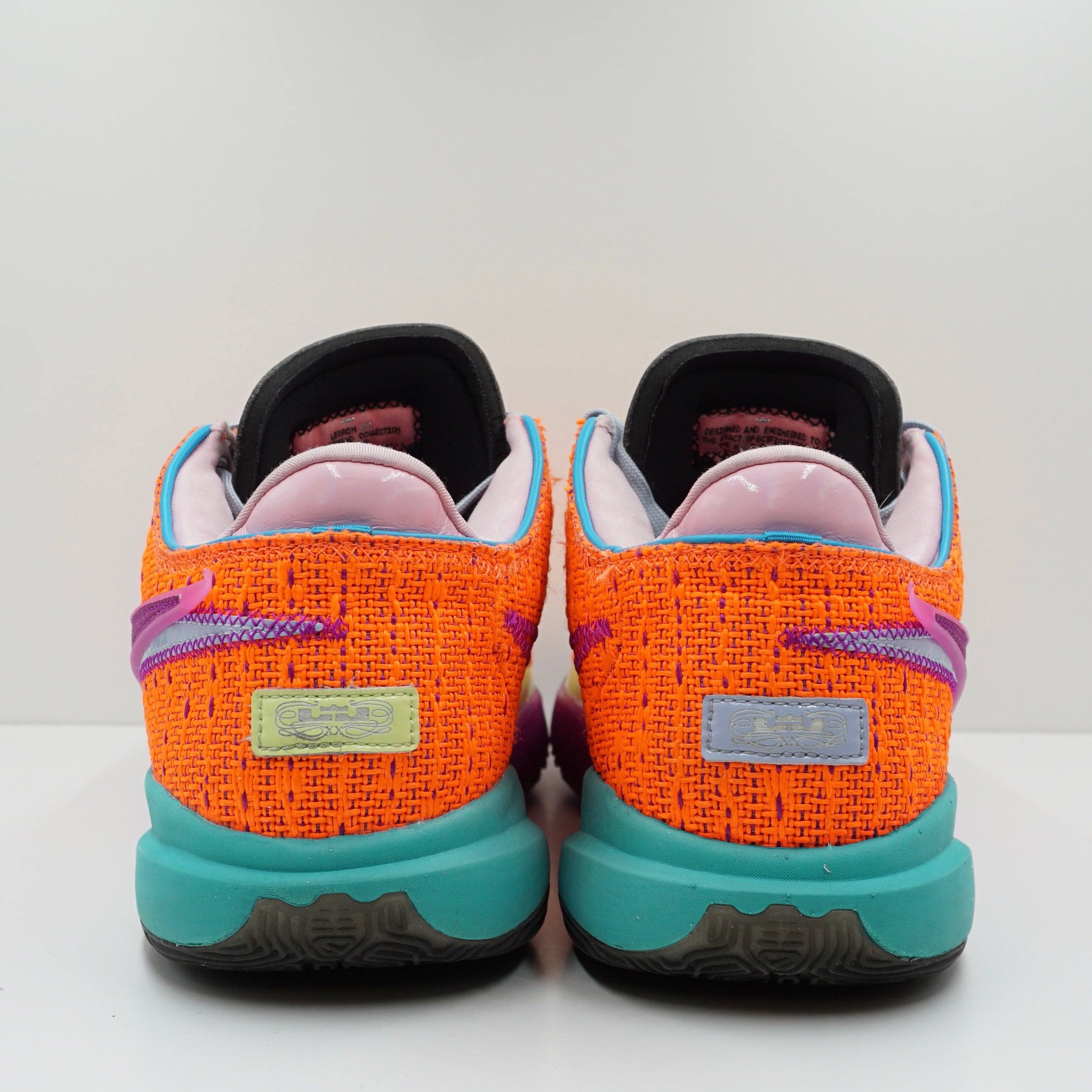 Nike LeBron 20 Chosen 1