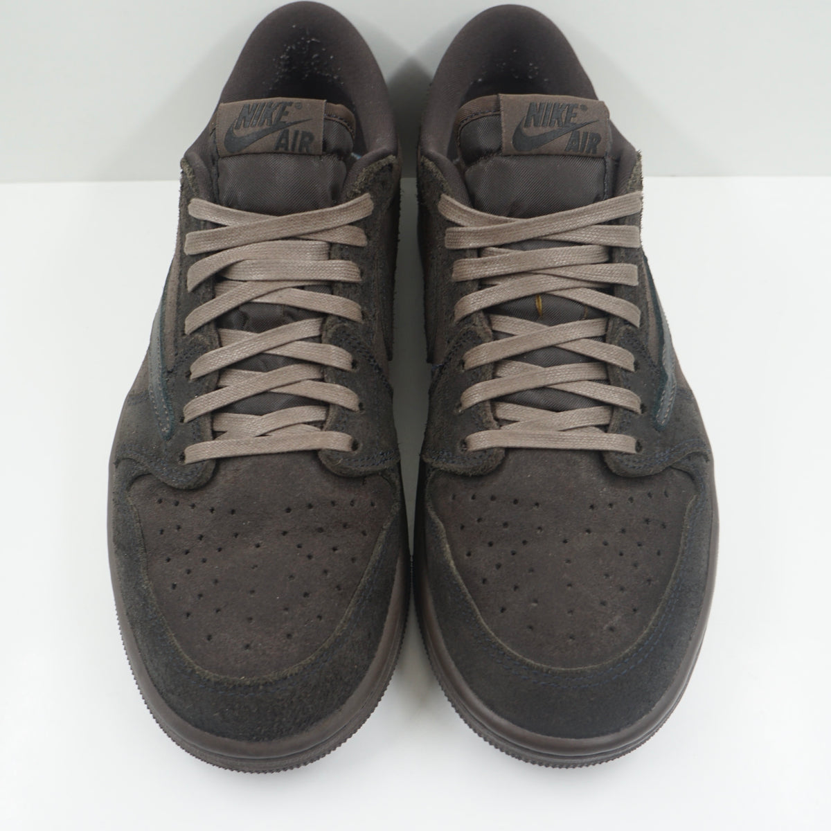 Jordan 1 Retro Low OG SP Travis Scott Velvet Brown