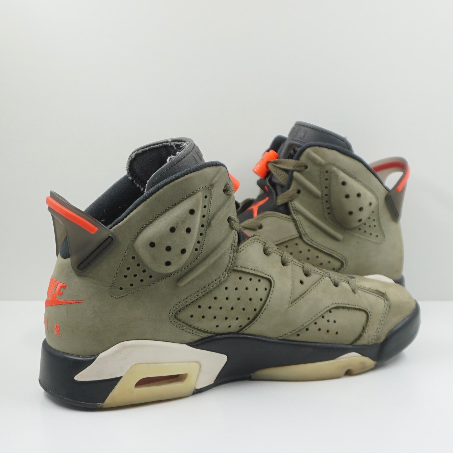 Jordan 6 Retro Travis Scott