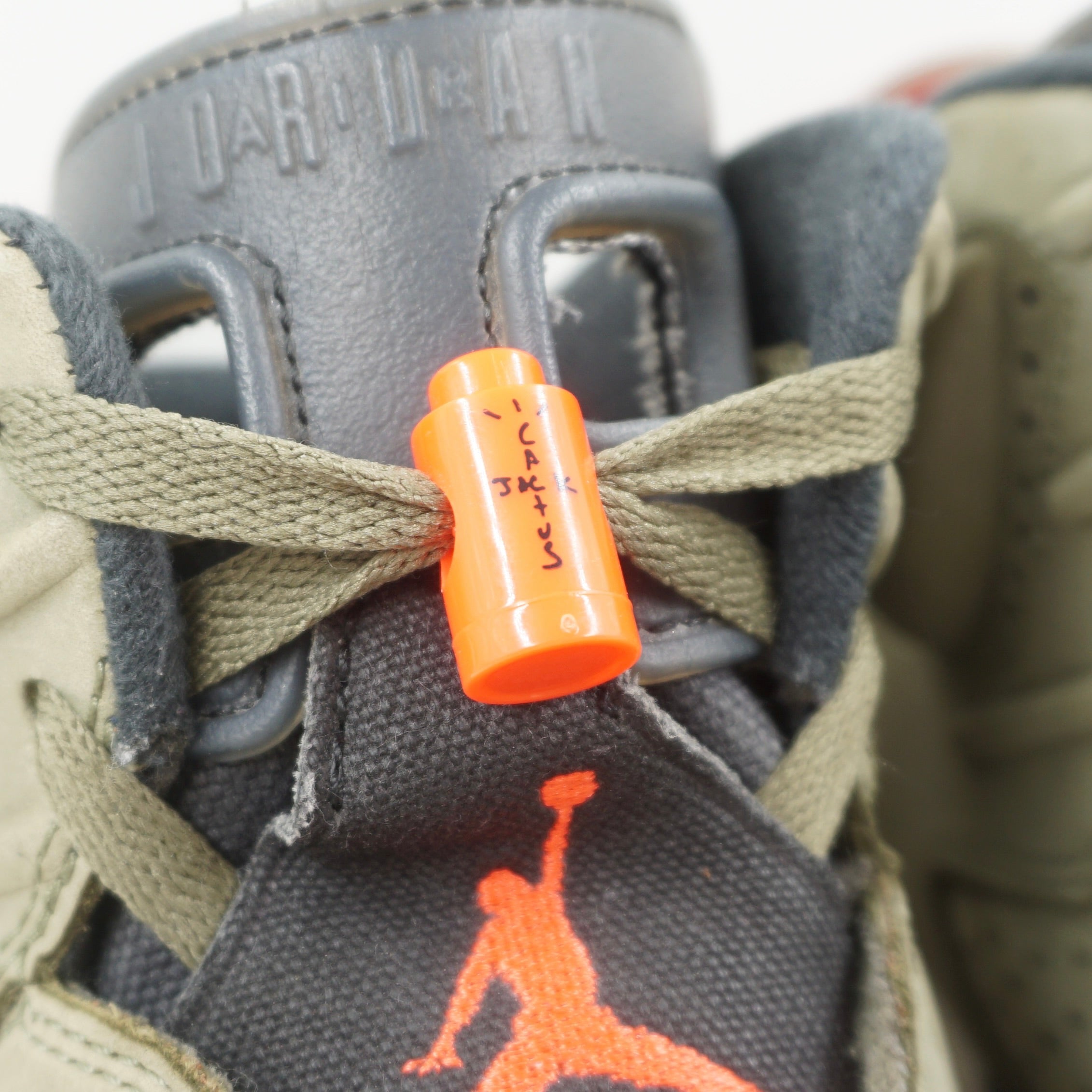 Jordan 6 Retro Travis Scott