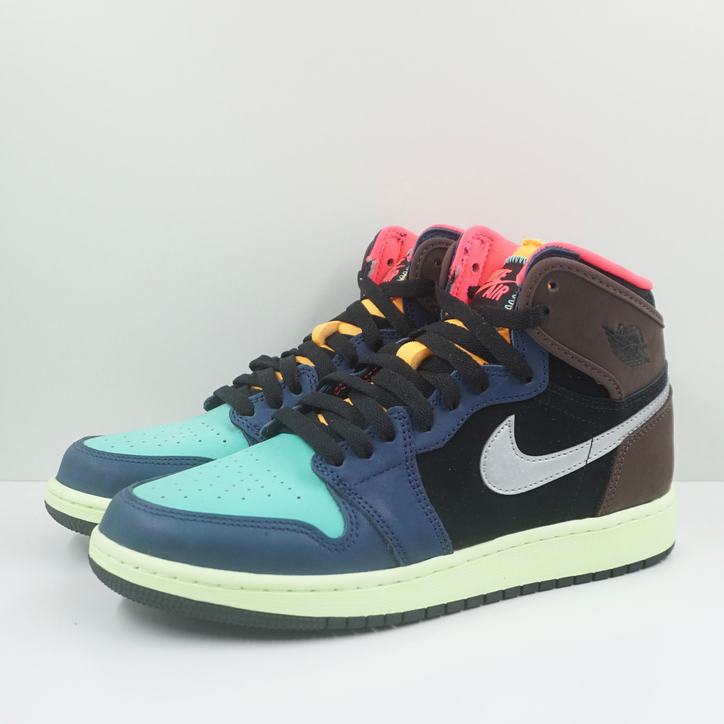 Jordan Retro High Tokyo Bio Hack (GS)