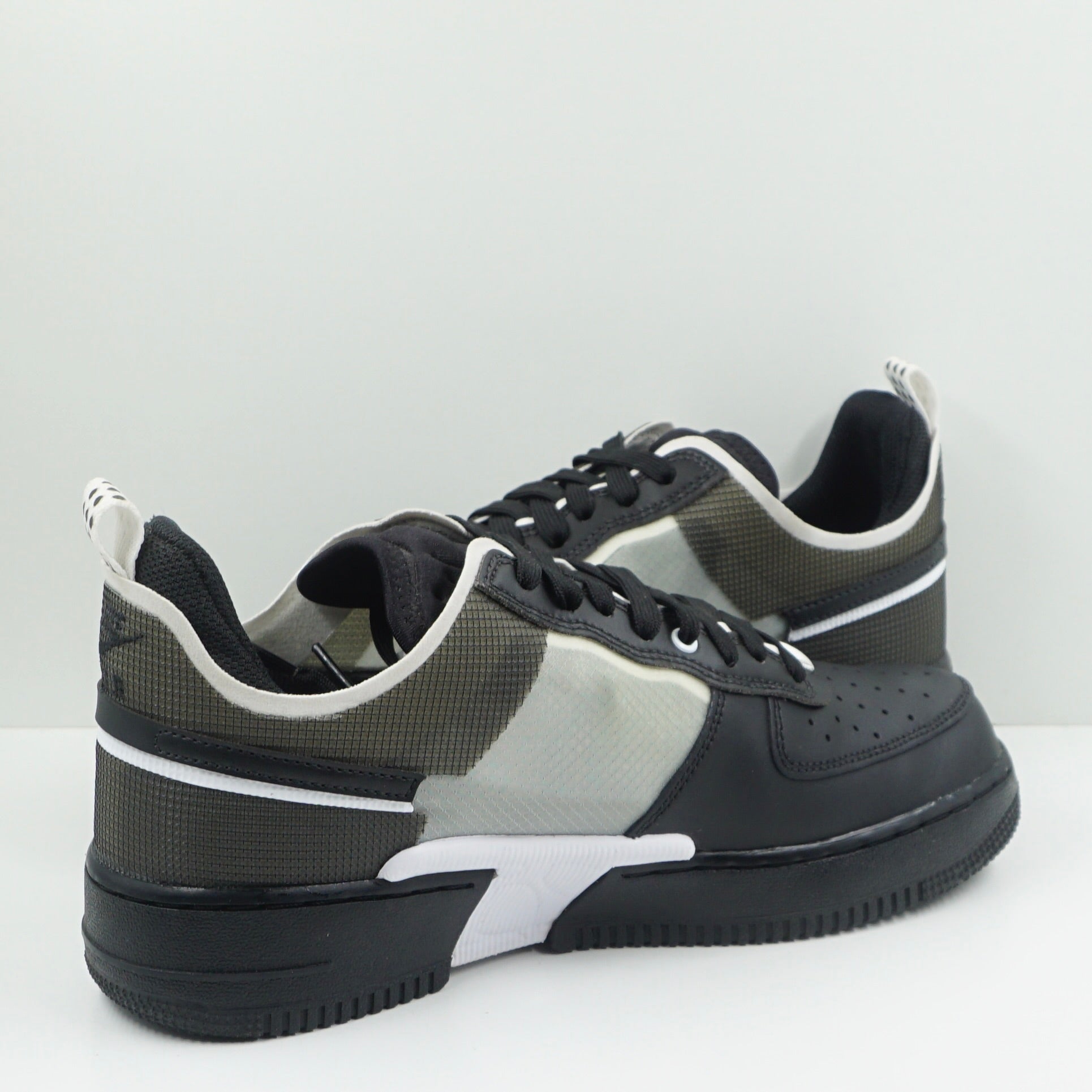 Nike Air Force 1 Low React Black White