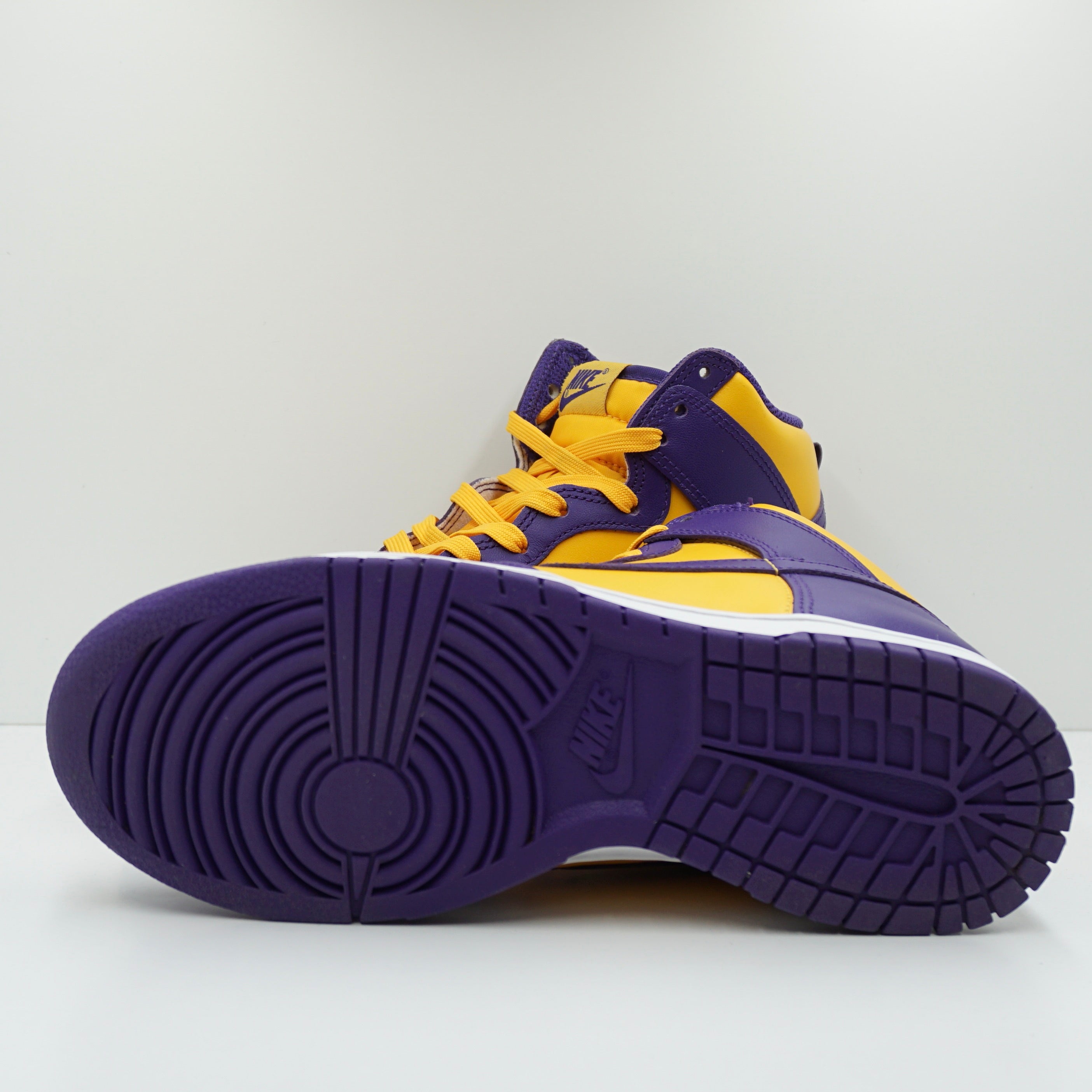 HOT Nike Dunk High Lakers Dunk High Court Purple Lakers Nike - Main Image
