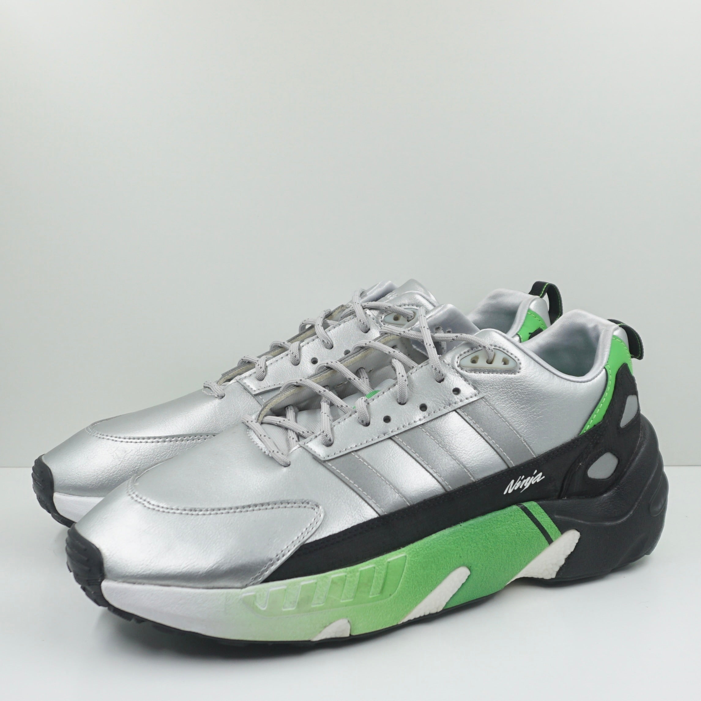 Adidas ZX 22 Boost Kawasaki Ninja Silver Metallic Adidas ZX 22 Boost Kawasaki Ninja Silver Metallic