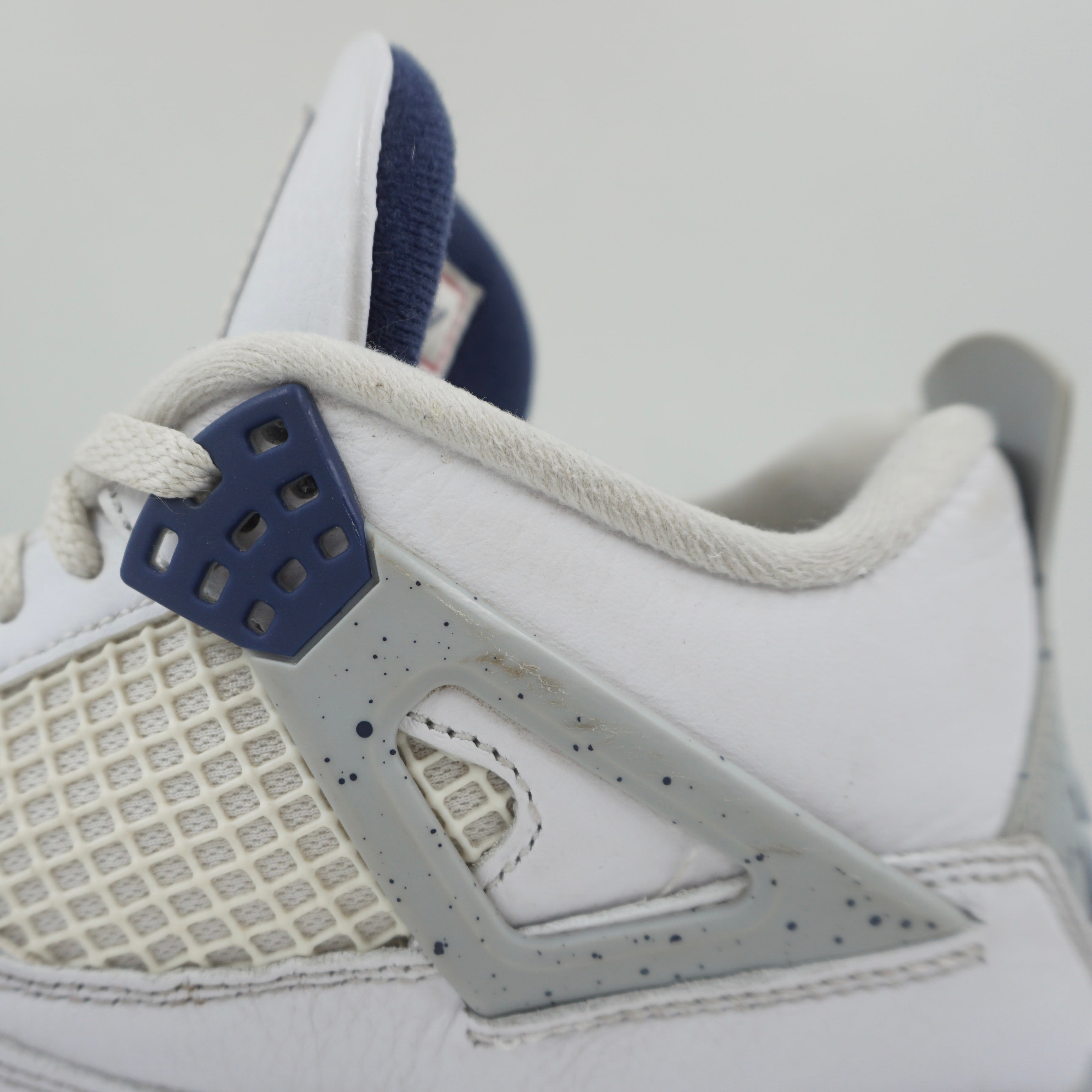 Jordan 4 Retro Midnight Navy