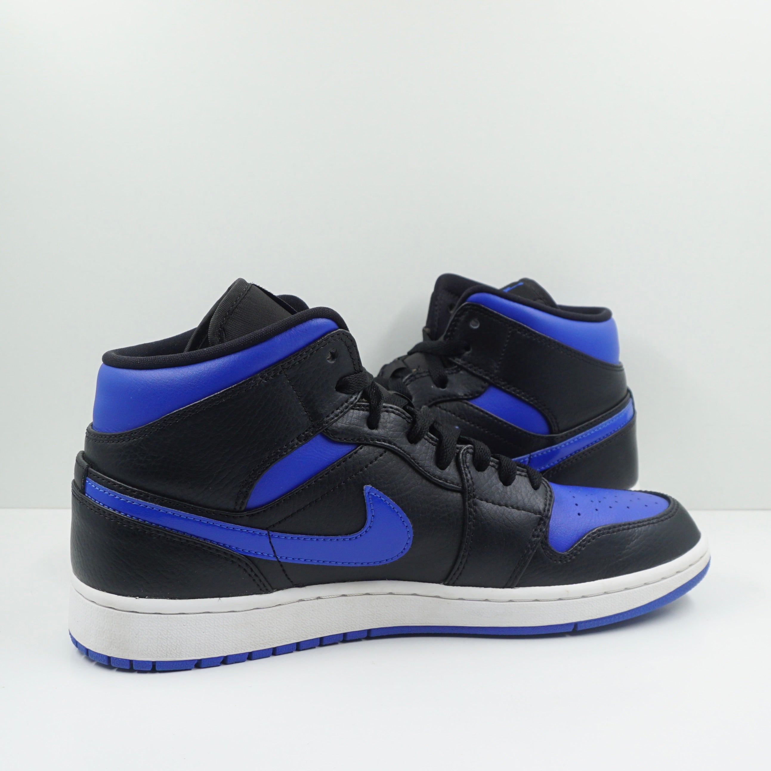 Jordan 1 Mid Royal (2020)