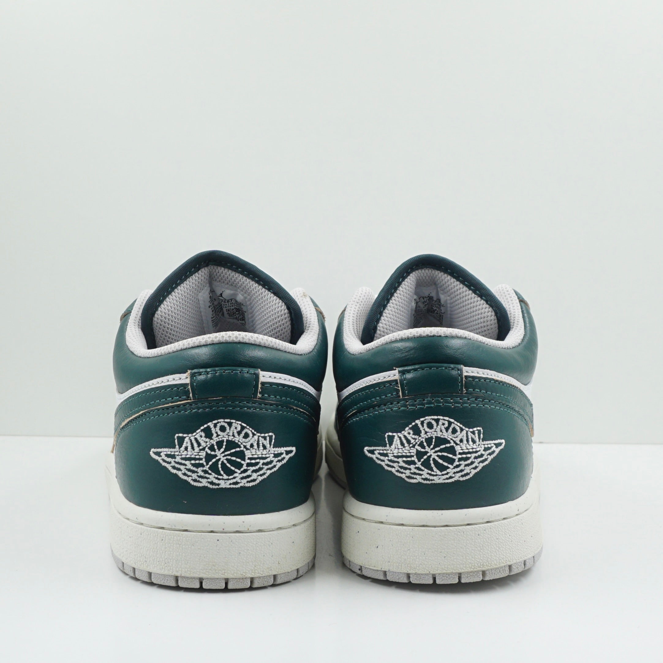 Jordan 1 Low SE Oxidized Green