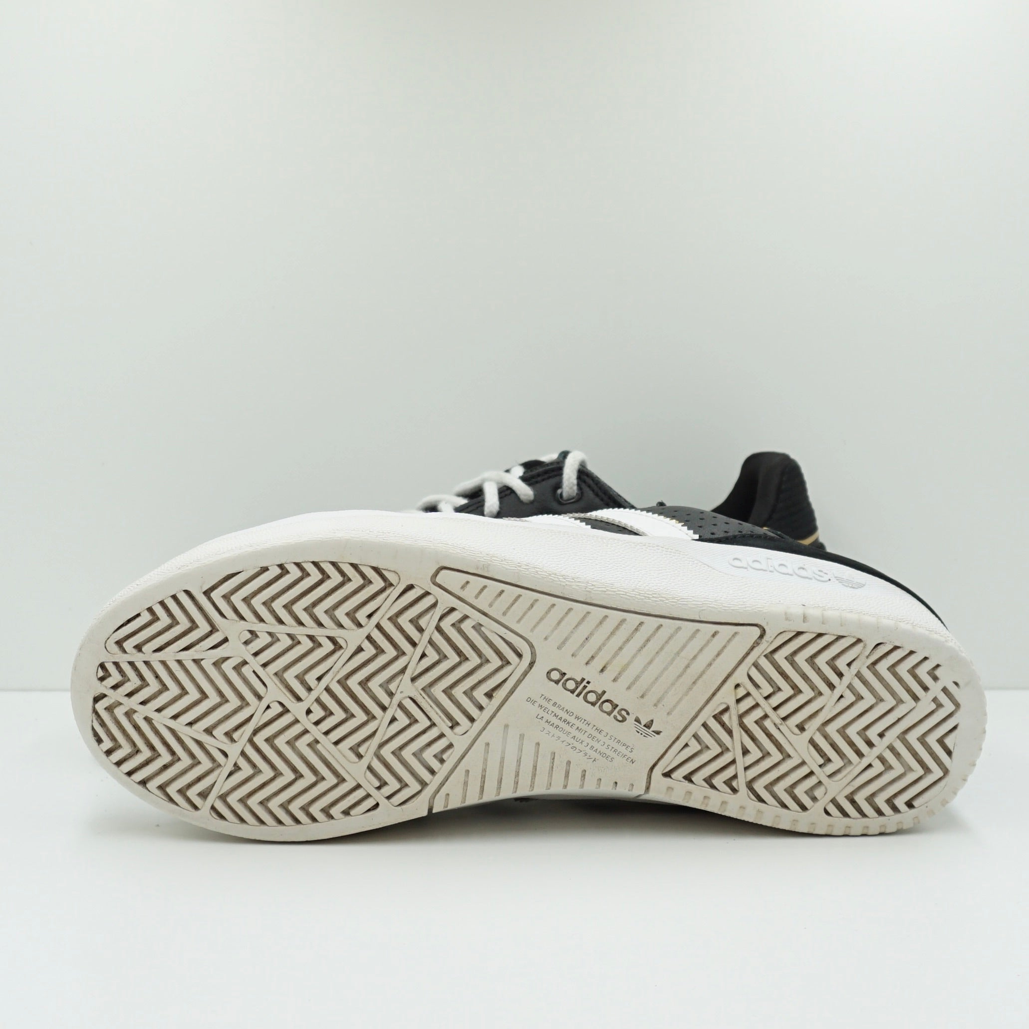 Adidas Tyshawn Low Black White