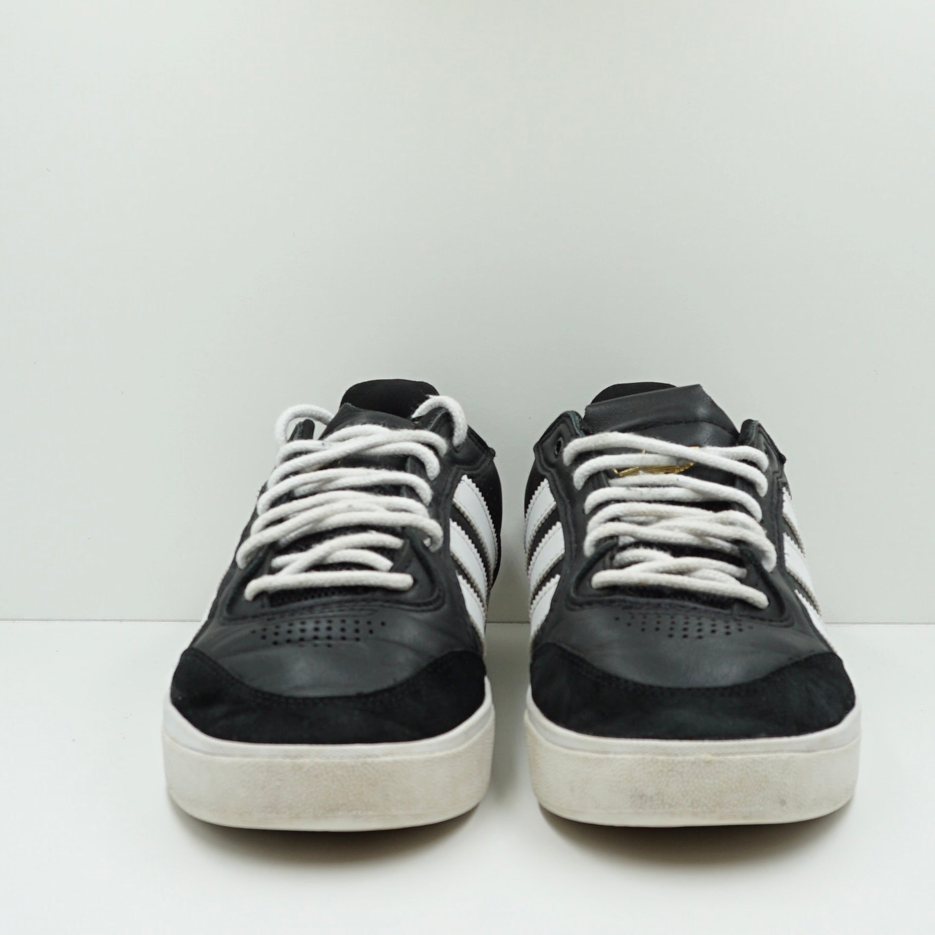 Adidas Tyshawn Low Black White