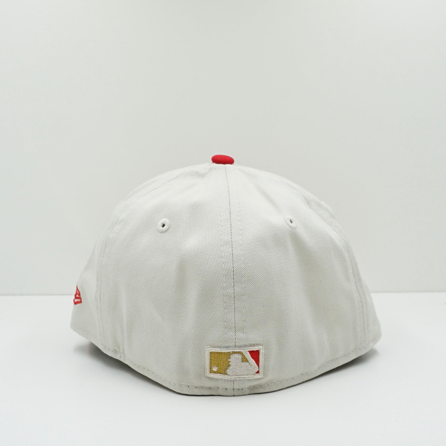 New Era Cooperstown Arizona Diamondbacks Beige Red Low Profile Fitted Cap
